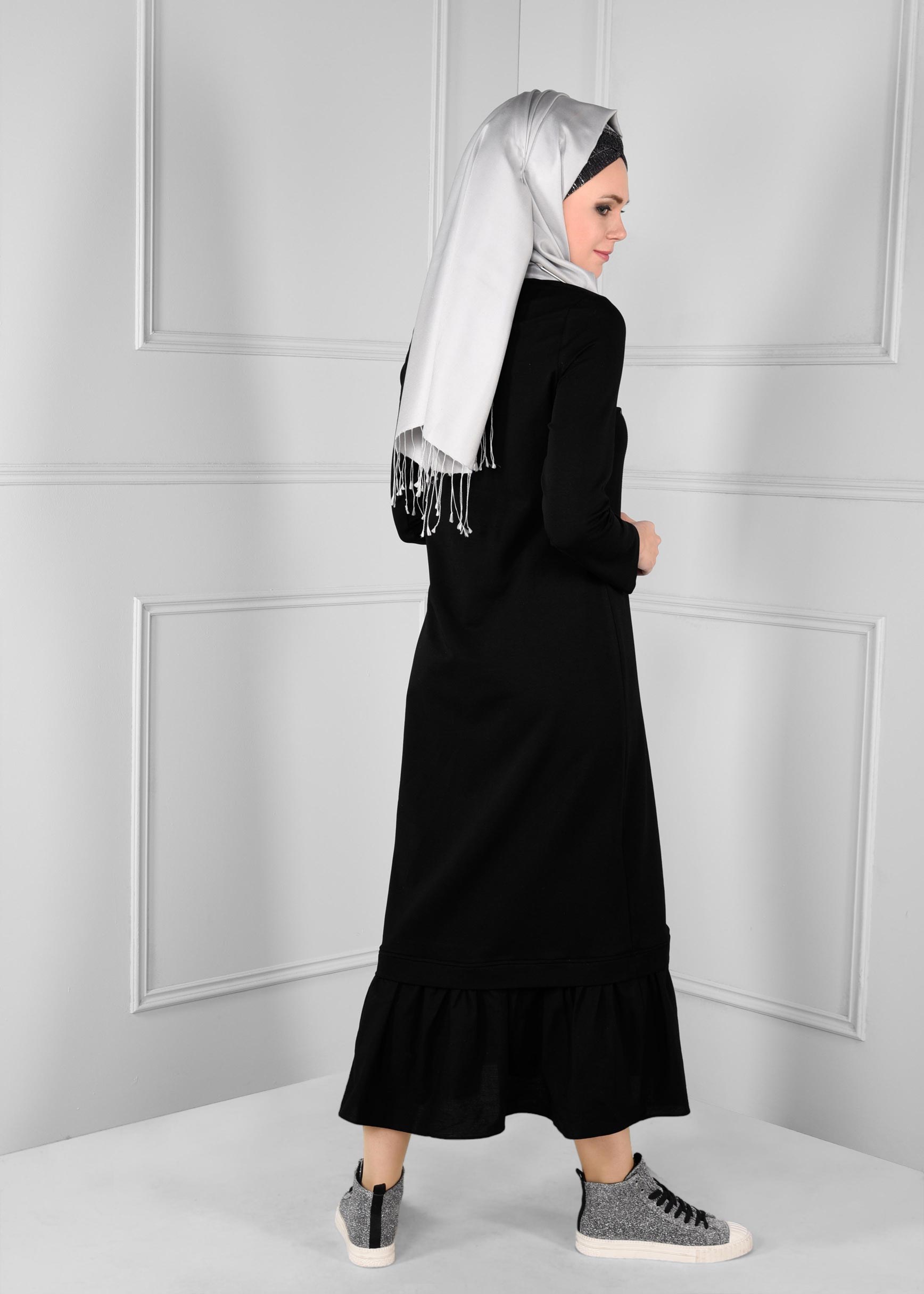 Tesettür giyim SİYAH ÖNÜ BONCUKLU ETEĞİ VOLANLI EŞOFMAN ELBİSE  4747