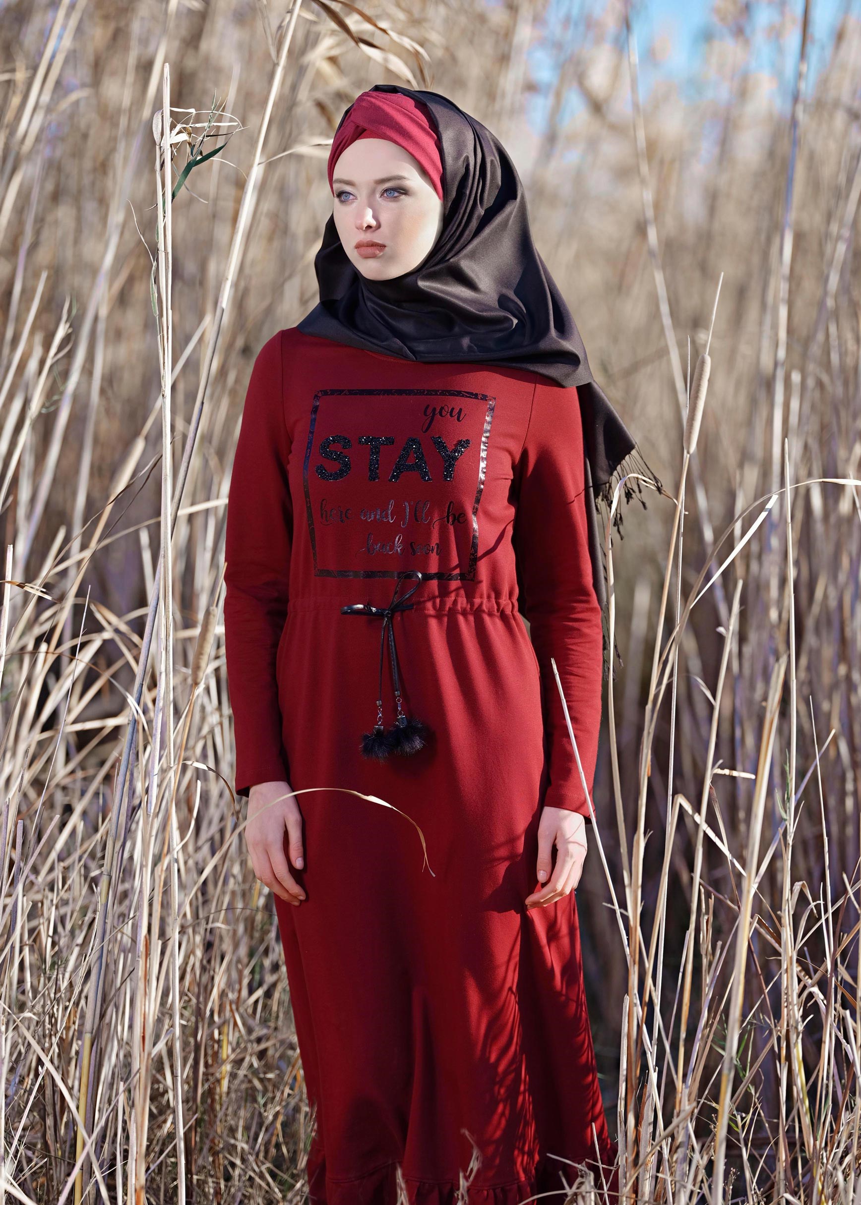 Vêtements hijab ROUGE BORDEAUX ROBE À IMPRIMÉE TAILLE-NOUÉE  4795 