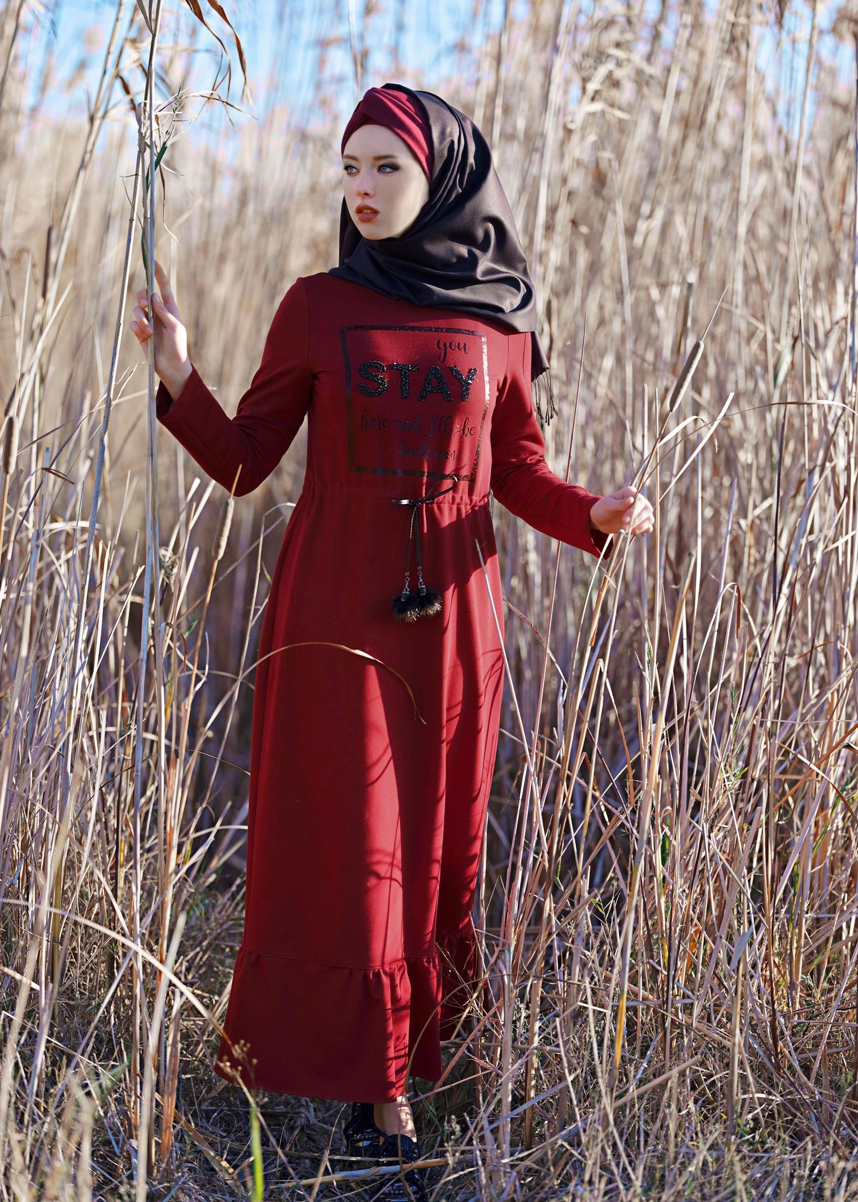 Vêtements hijab ROUGE BORDEAUX ROBE À IMPRIMÉE TAILLE-NOUÉE  4795 