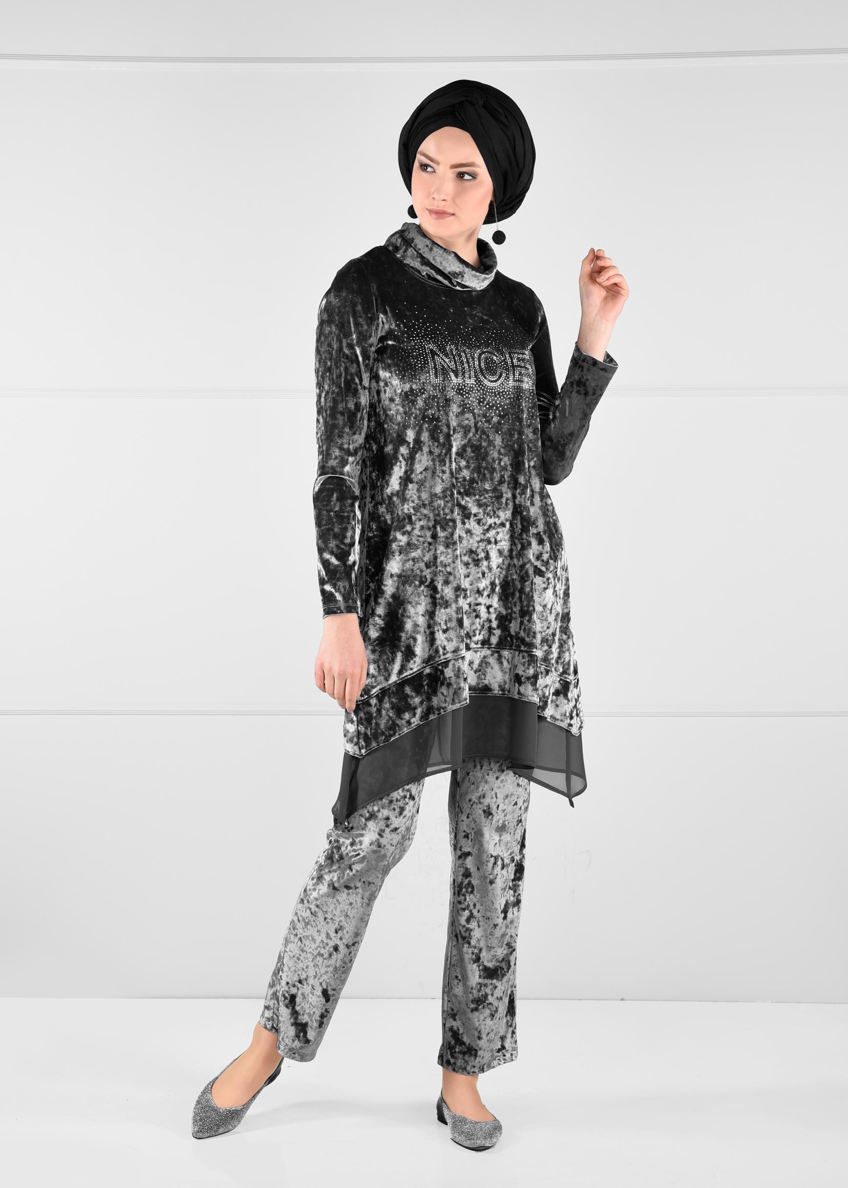 Tesettür giyim GRİ ŞİFON DETAYLI TAŞ BASKI KADİFE 2Lİ PANTOLON EŞOFMAN TAKIMI 4797