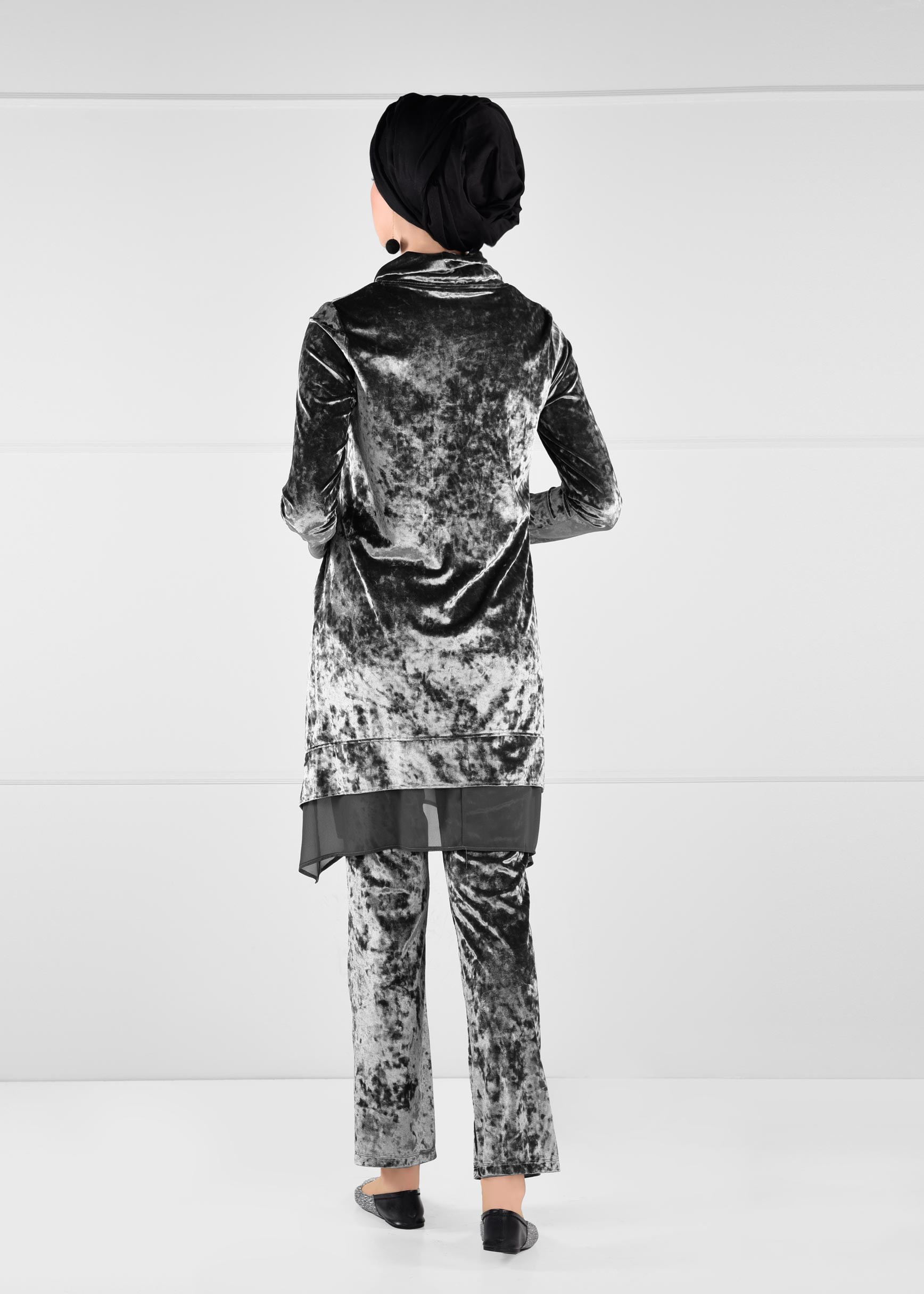 Tesettür giyim GRİ ŞİFON DETAYLI TAŞ BASKI KADİFE 2Lİ PANTOLON EŞOFMAN TAKIMI 4797