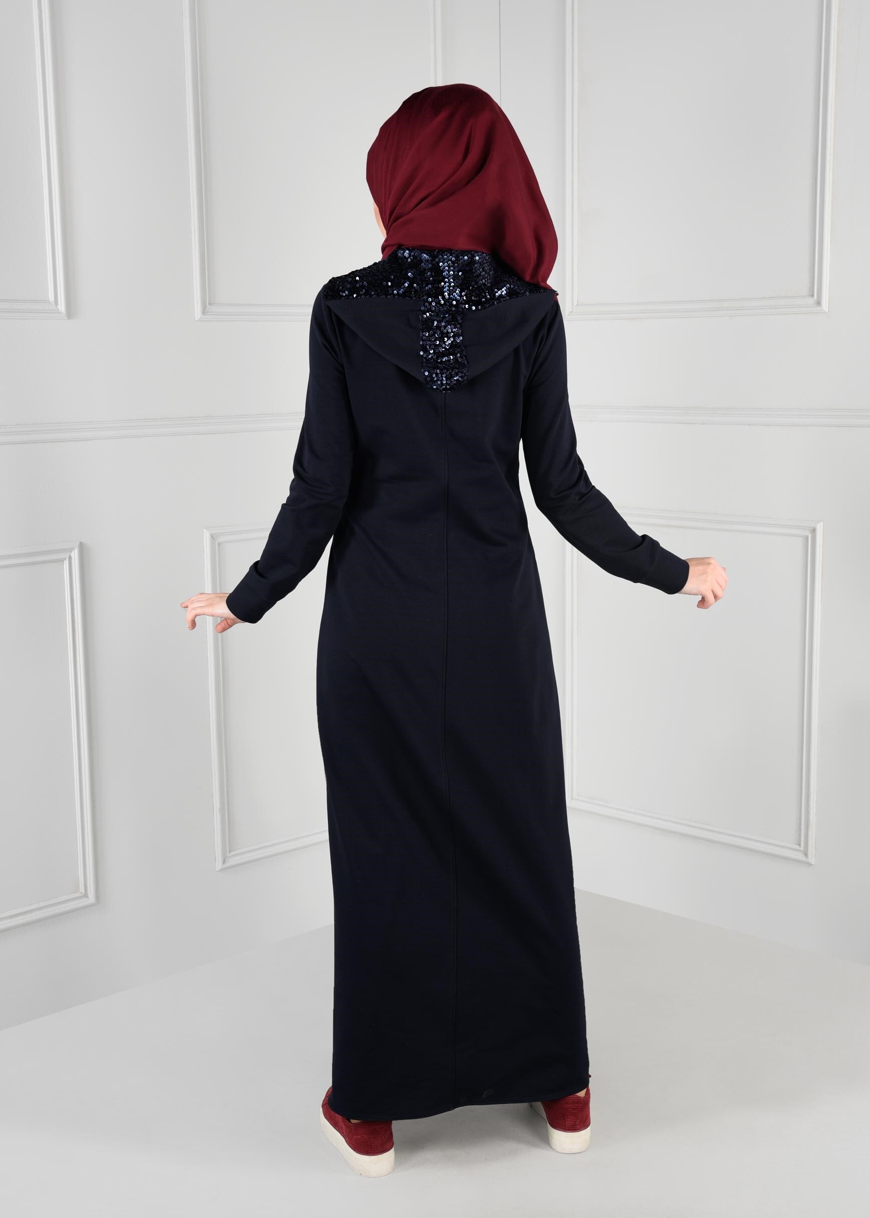 Tesettür giyim LACİVERT KAPÜŞONLU PAYETLİ FERMUARLI EŞOFMAN TUNİK 4801