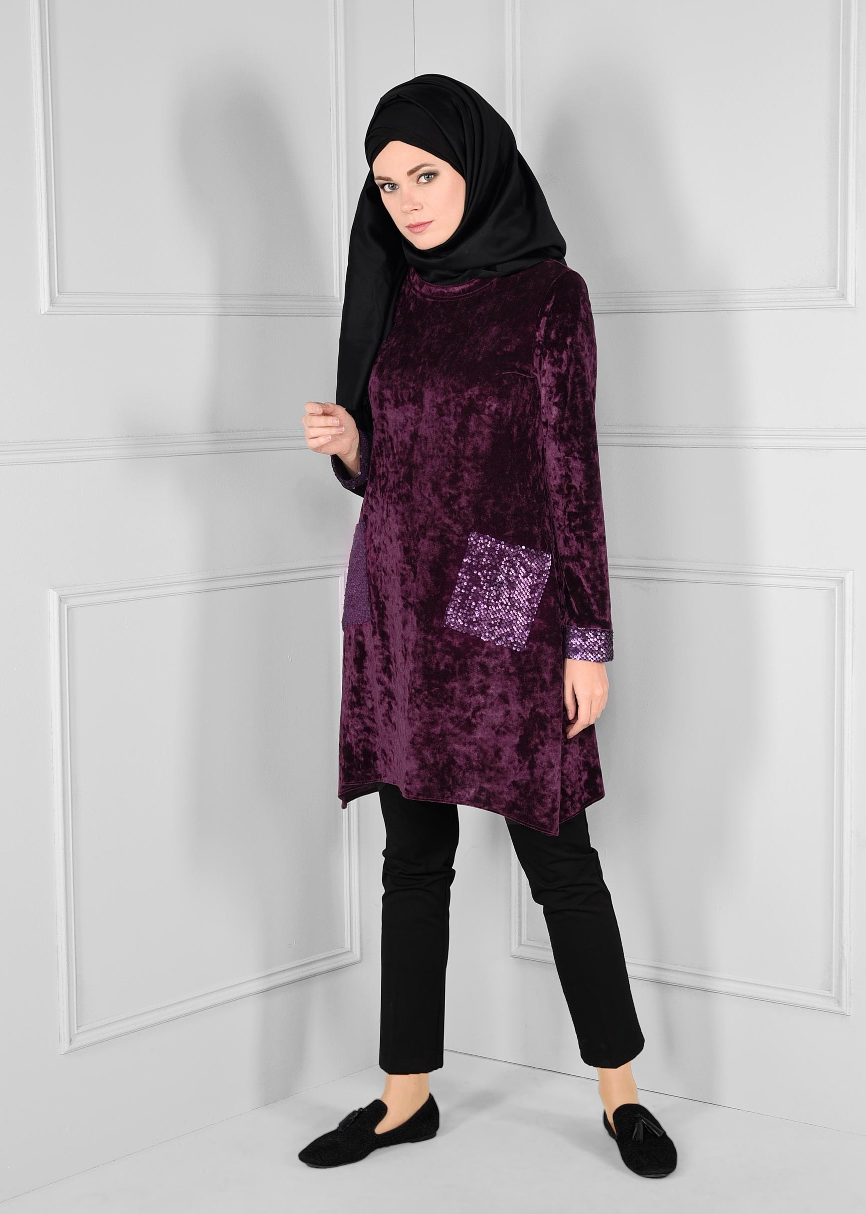 Tesettür giyim MÜRDÜM PAYET İŞLEMELİ CEPLİ KADİFE EŞOFMAN TUNİK 4803 