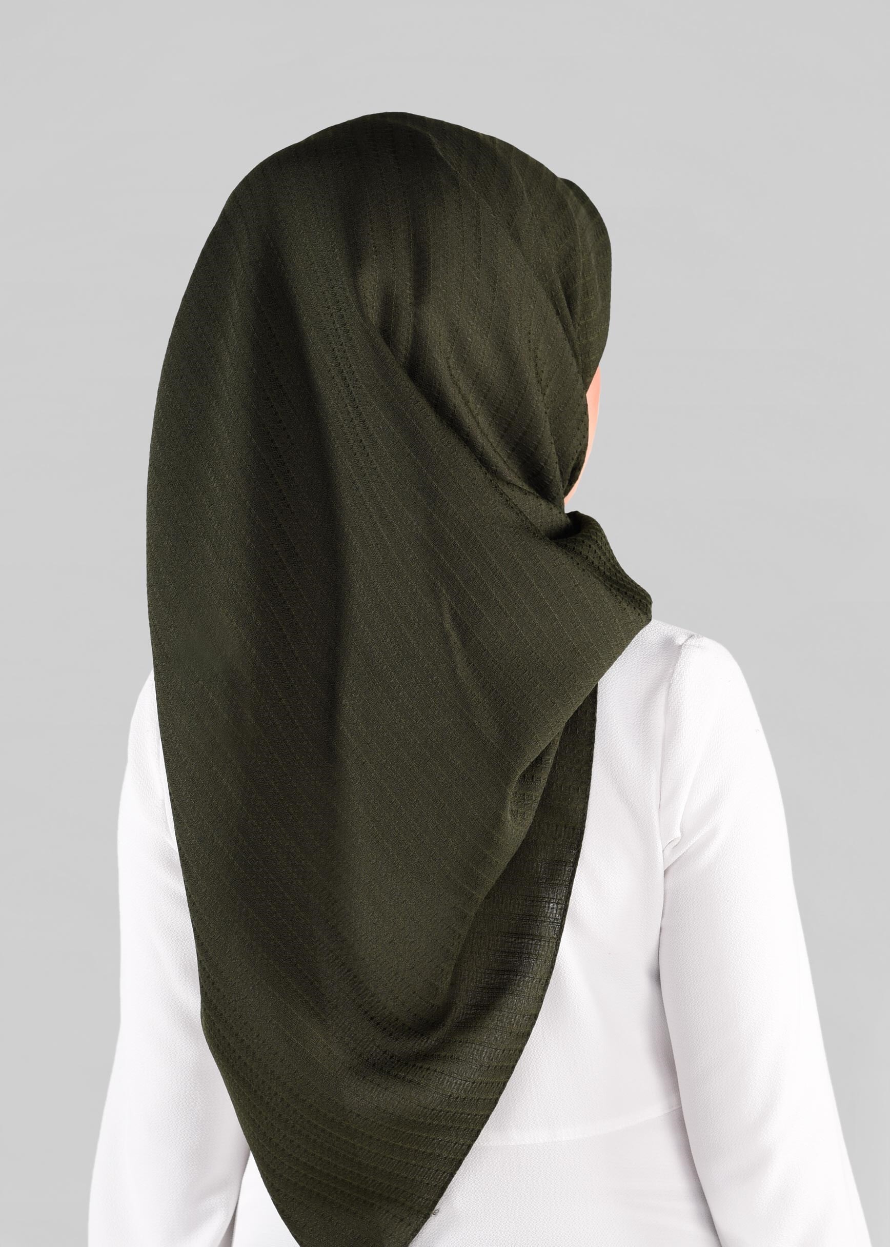 Tesettür giyim HAKİ 9880 ALVİNA KENDİNDEN DESENLİ EŞARP