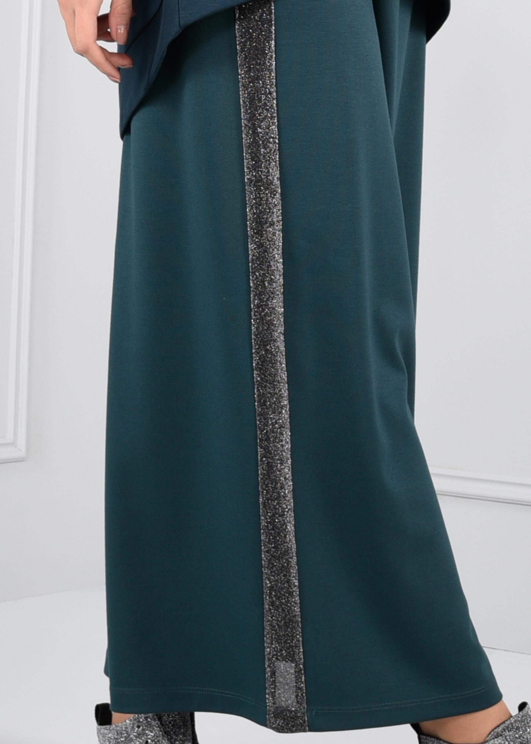 Tesettür giyim YEŞİL YANLARI SİMLİ BİYE DETAYLI BELİ LASTİKLİ ETEK 6086