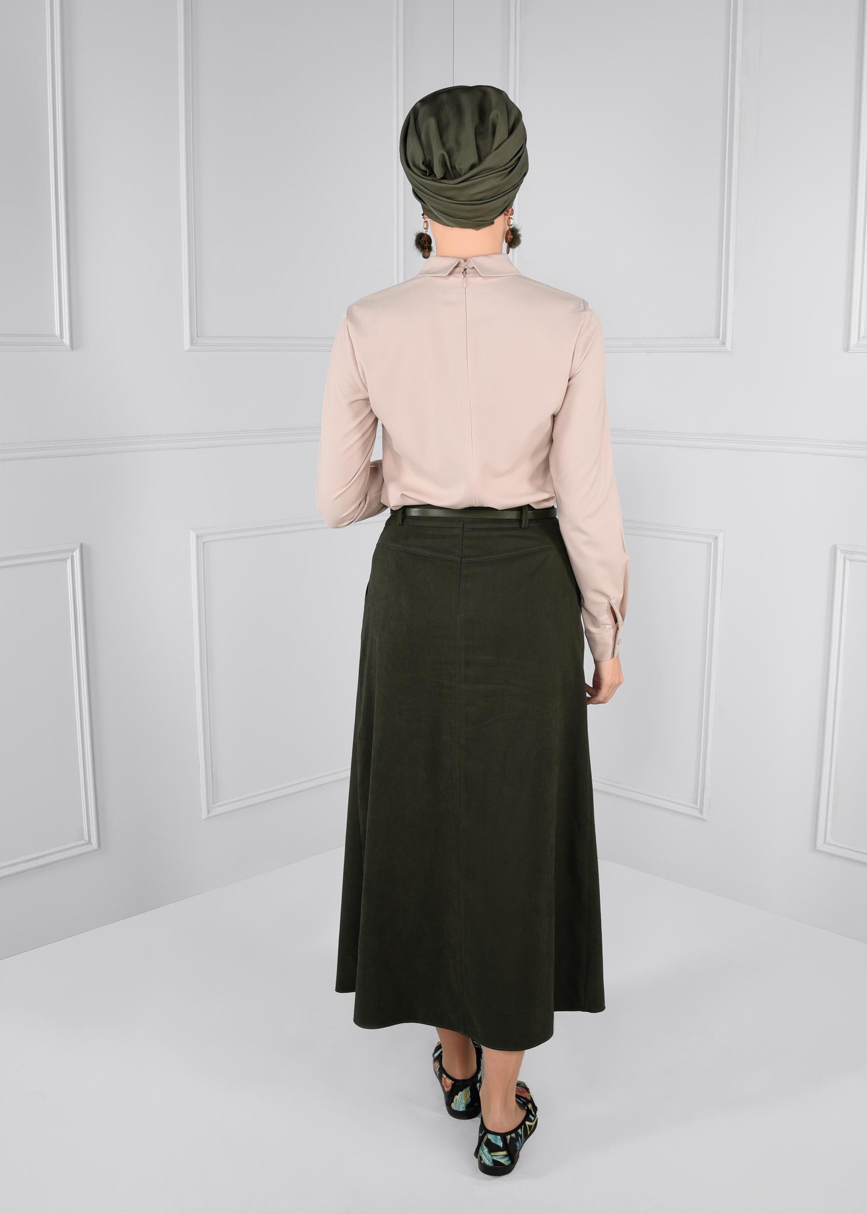 Tesettür giyim HAKİ KEMERLİ CEPLİ SÜET ETEK 6088