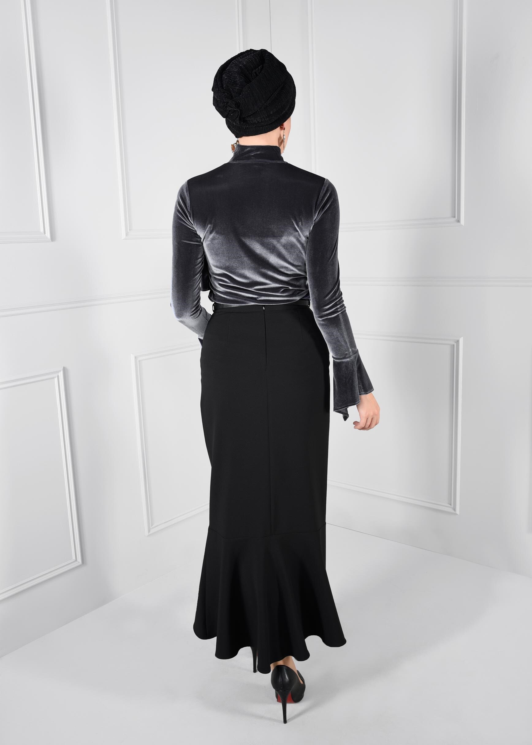 Tesettür giyim SİYAH VOLANLI ETEK 6090