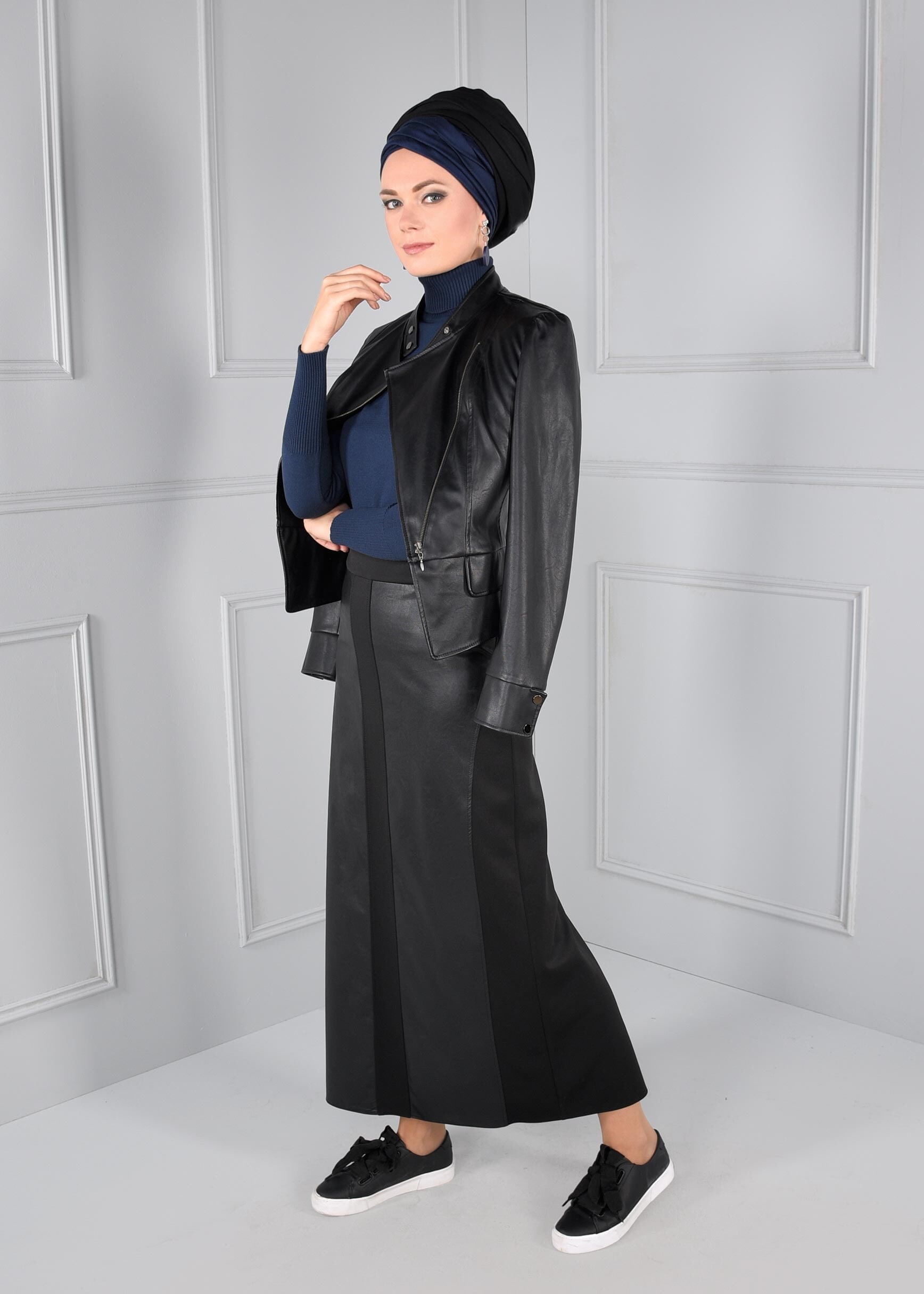 Tesettür giyim SİYAH SUNİ DERİ DETAYLI YÜKSEK BEL ETEK 6097