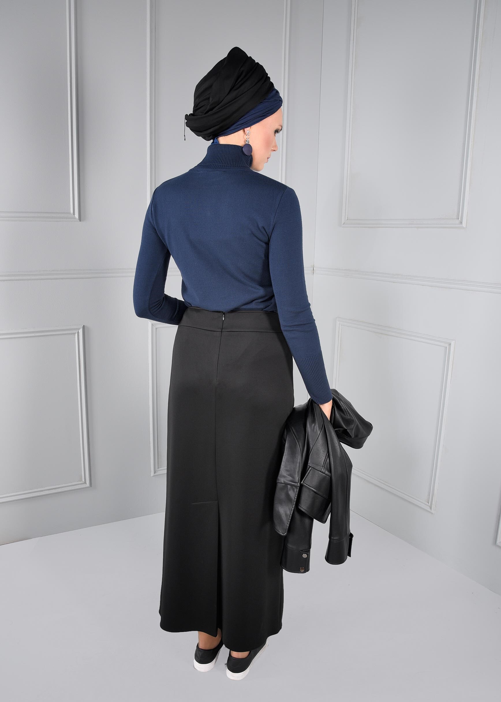 Tesettür giyim SİYAH SUNİ DERİ DETAYLI YÜKSEK BEL ETEK 6097