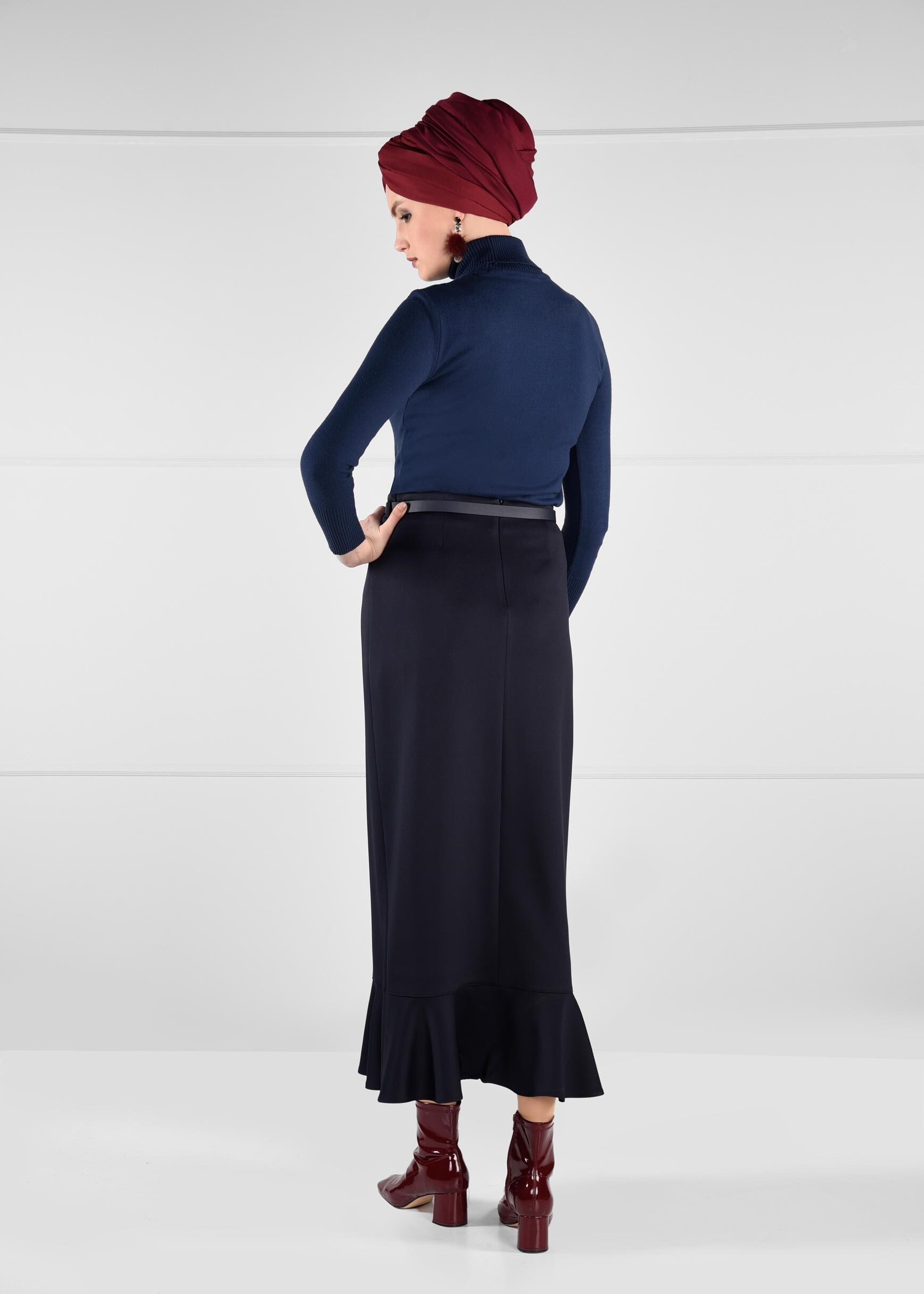 Tesettür giyim LACİVERT VOLANLI DÜZ ETEK 6099 