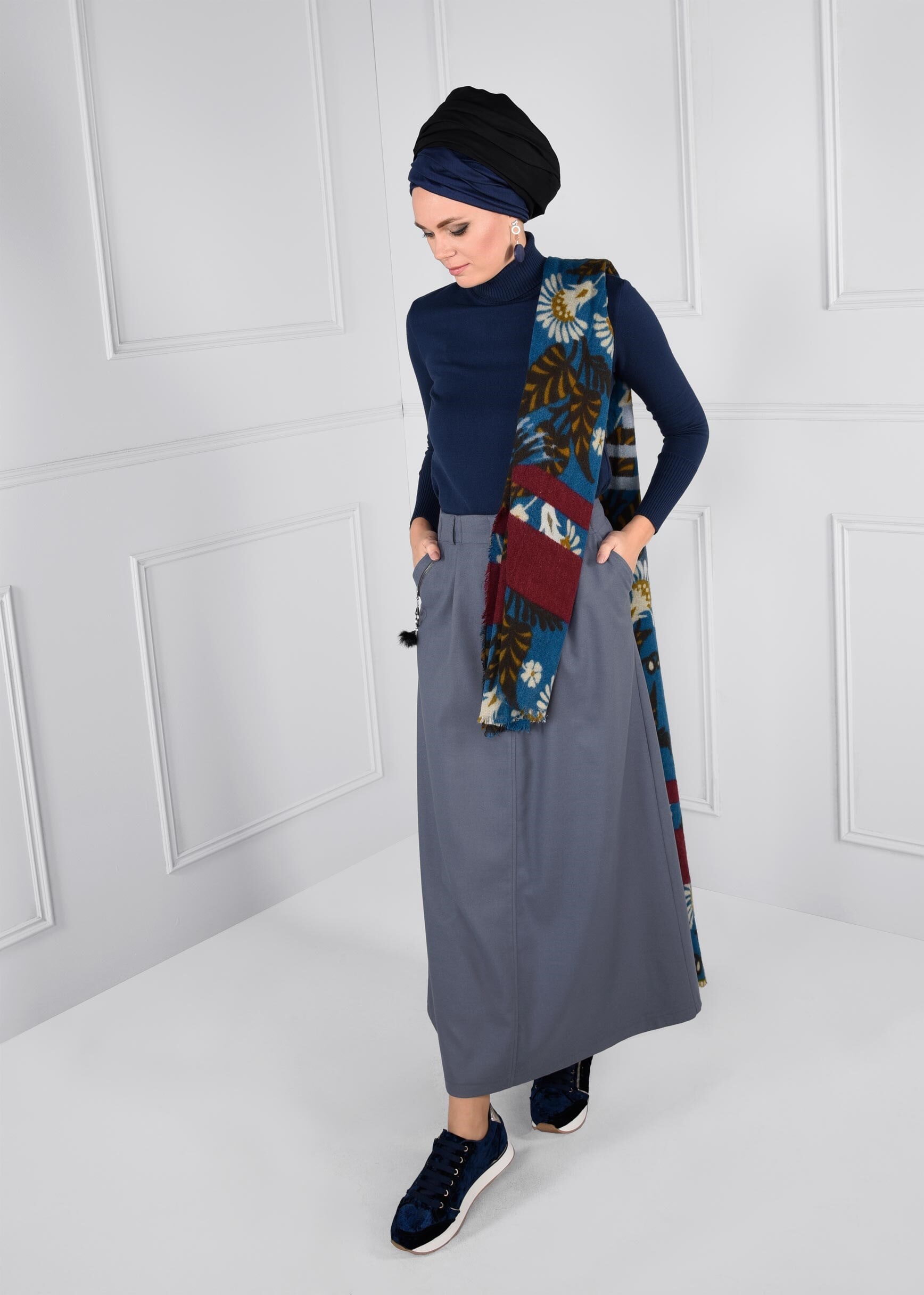 Tesettür giyim MAVİ CEP DETAYLI ETEK 6100