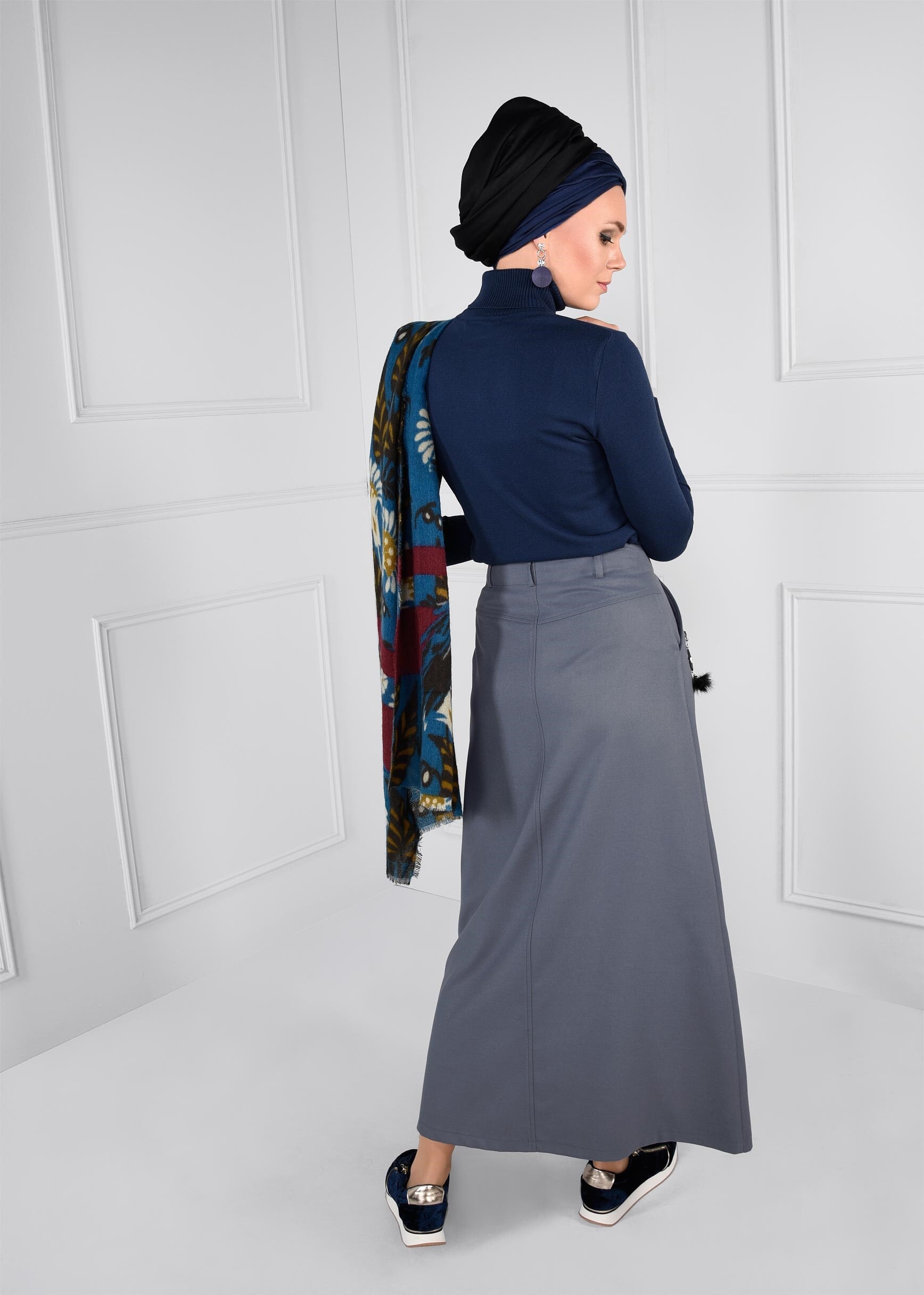 Tesettür giyim MAVİ CEP DETAYLI ETEK 6100