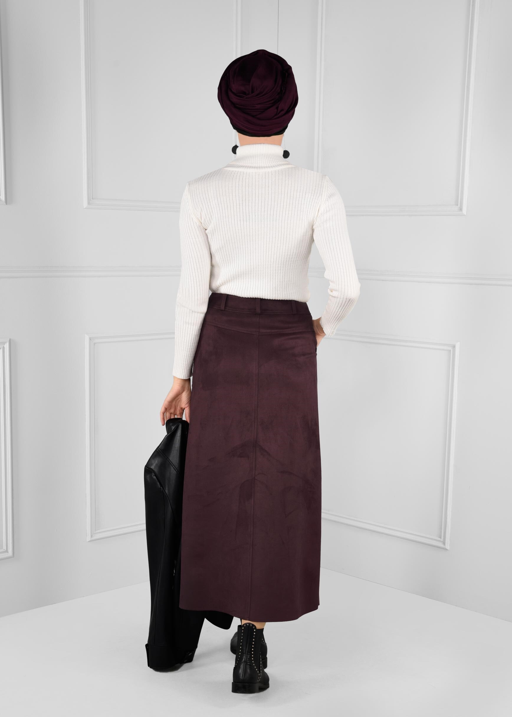 Tesettür giyim MÜRDÜM CEPLİ DÜĞMELİ SÜET ETEK 6108