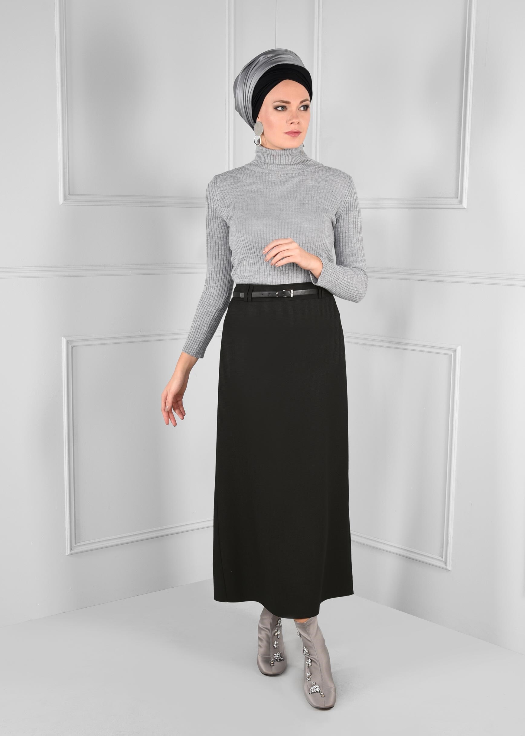 Tesettür giyim SİYAH KEMERLİ GİZLİ YIRTMAÇLI ETEK 6110