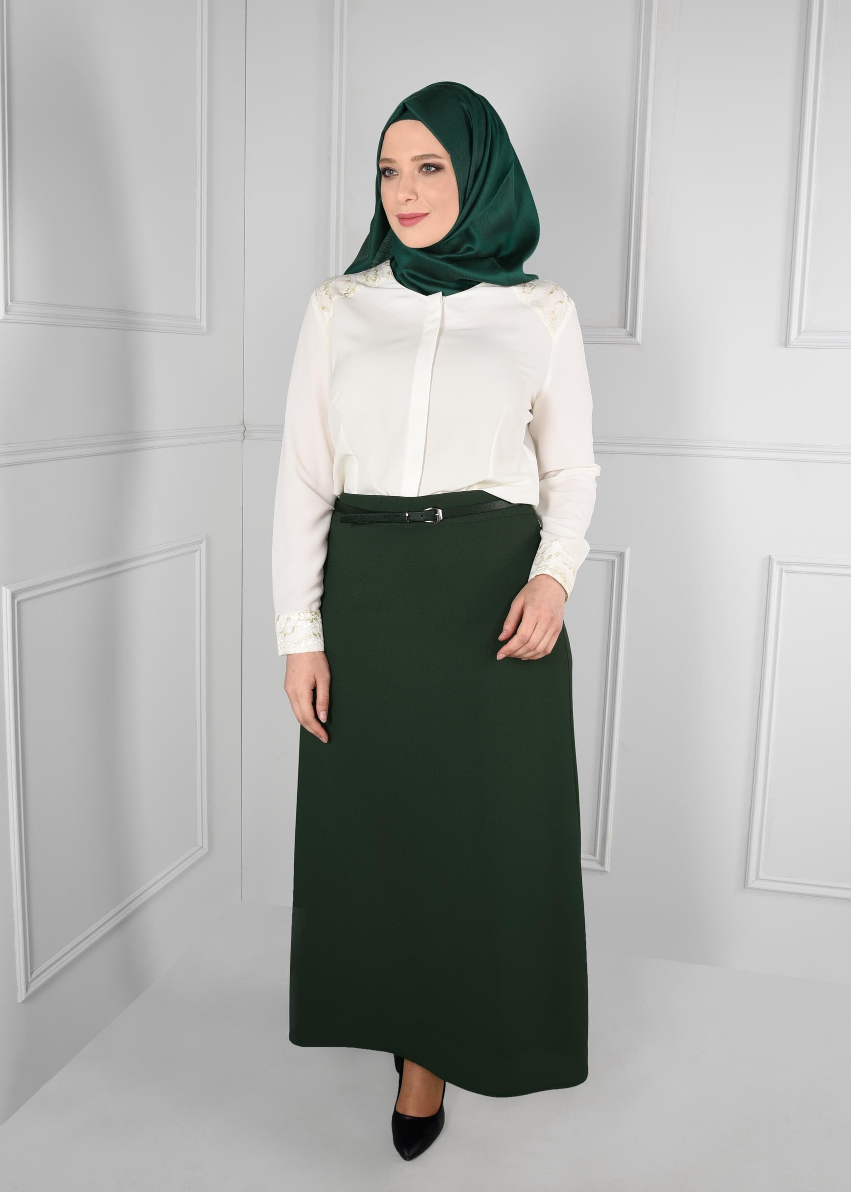 Tesettür giyim HAKİ  A KESİM ETEK 6113