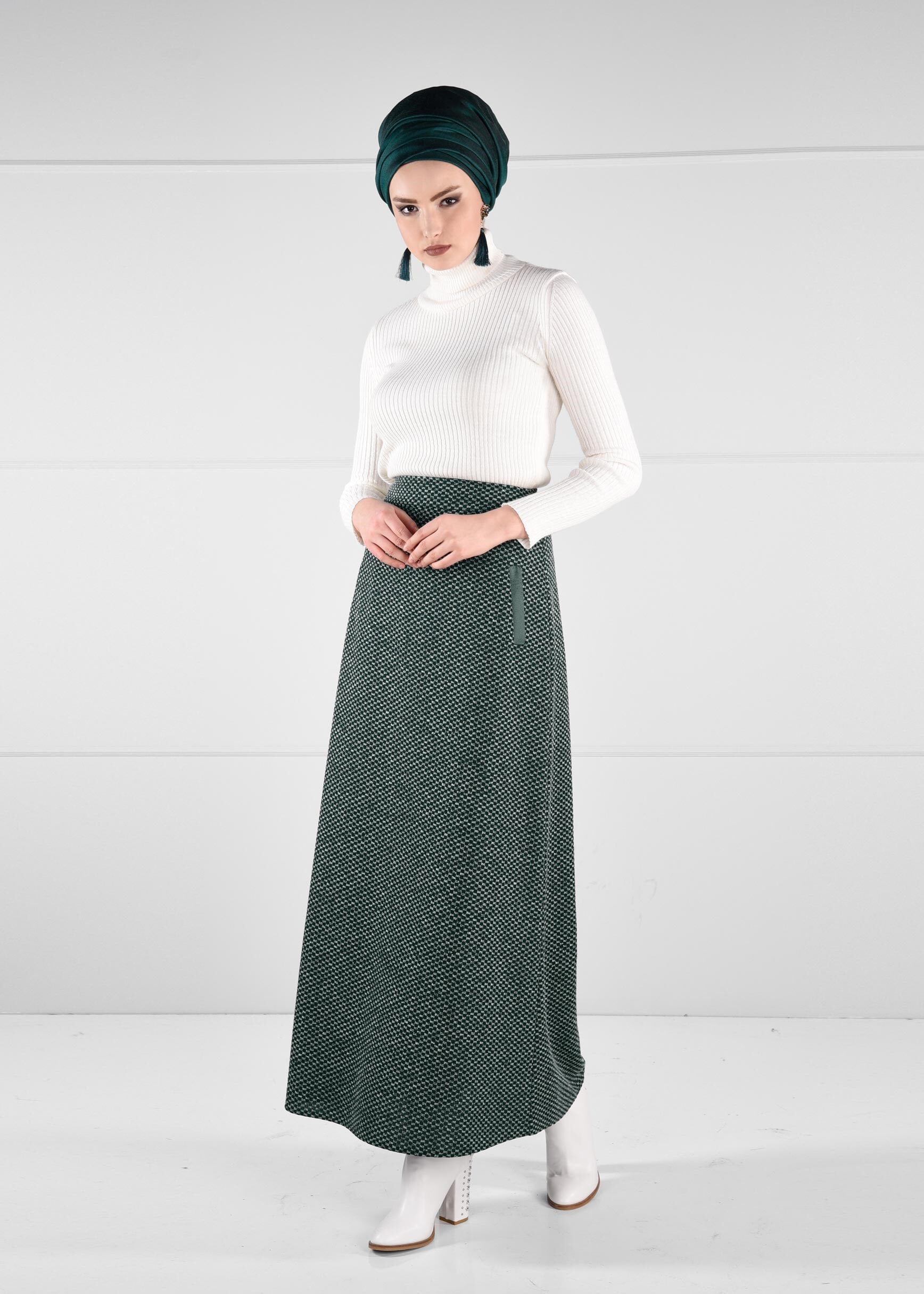 Tesettür giyim YEŞİL CEP DETAYLI YÜKSEK BEL ETEK 6114 