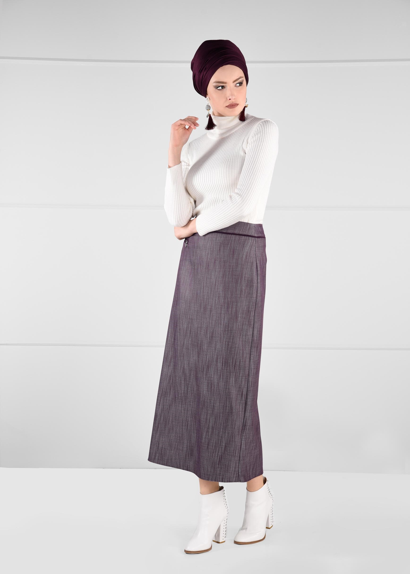 Tesettür giyim MÜRDÜM FERMUAR DETAYLI DÜZ KESİM ETEK 6122 