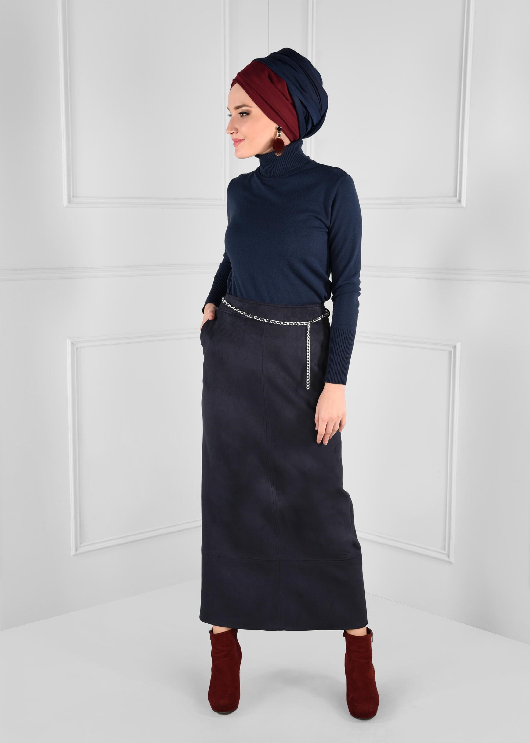 Tesettür giyim LACİVERT SÜET ETEK 6125