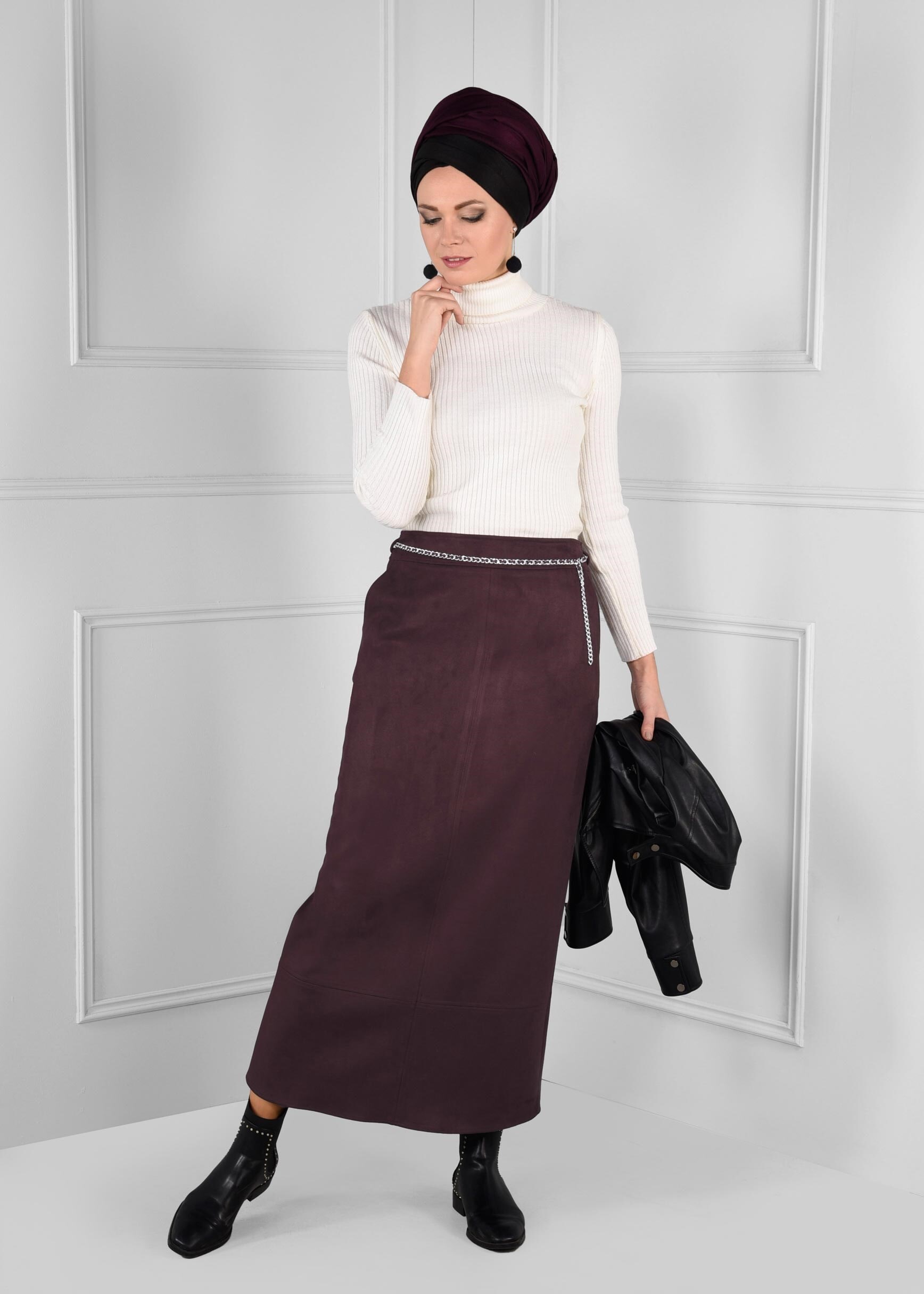 Tesettür giyim MÜRDÜM SÜET ETEK 6125