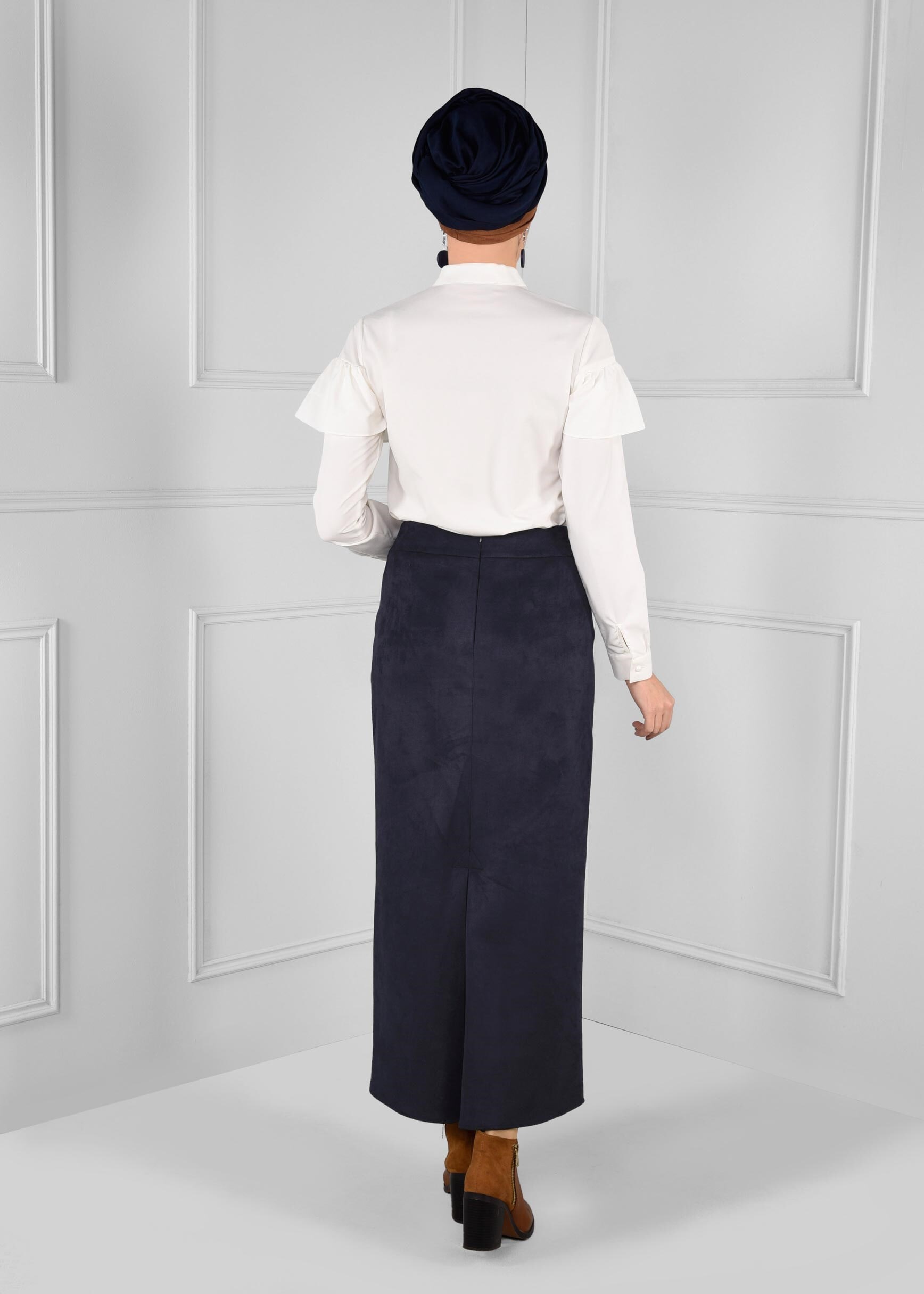 Tesettür giyim LACİVERT DÜZ KESİM YÜKSEK BEL SÜET ETEK 6127 