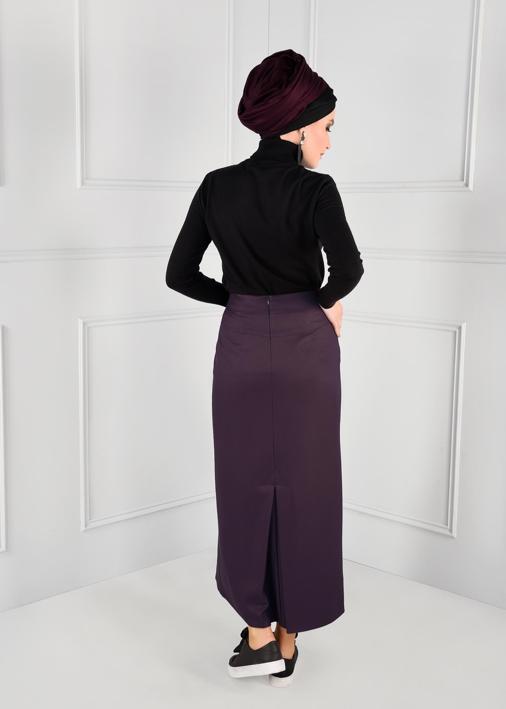 Tesettür giyim MÜRDÜM KUŞ GÖZÜ BAĞCIKLI YÜKSEK BEL ETEK 6131