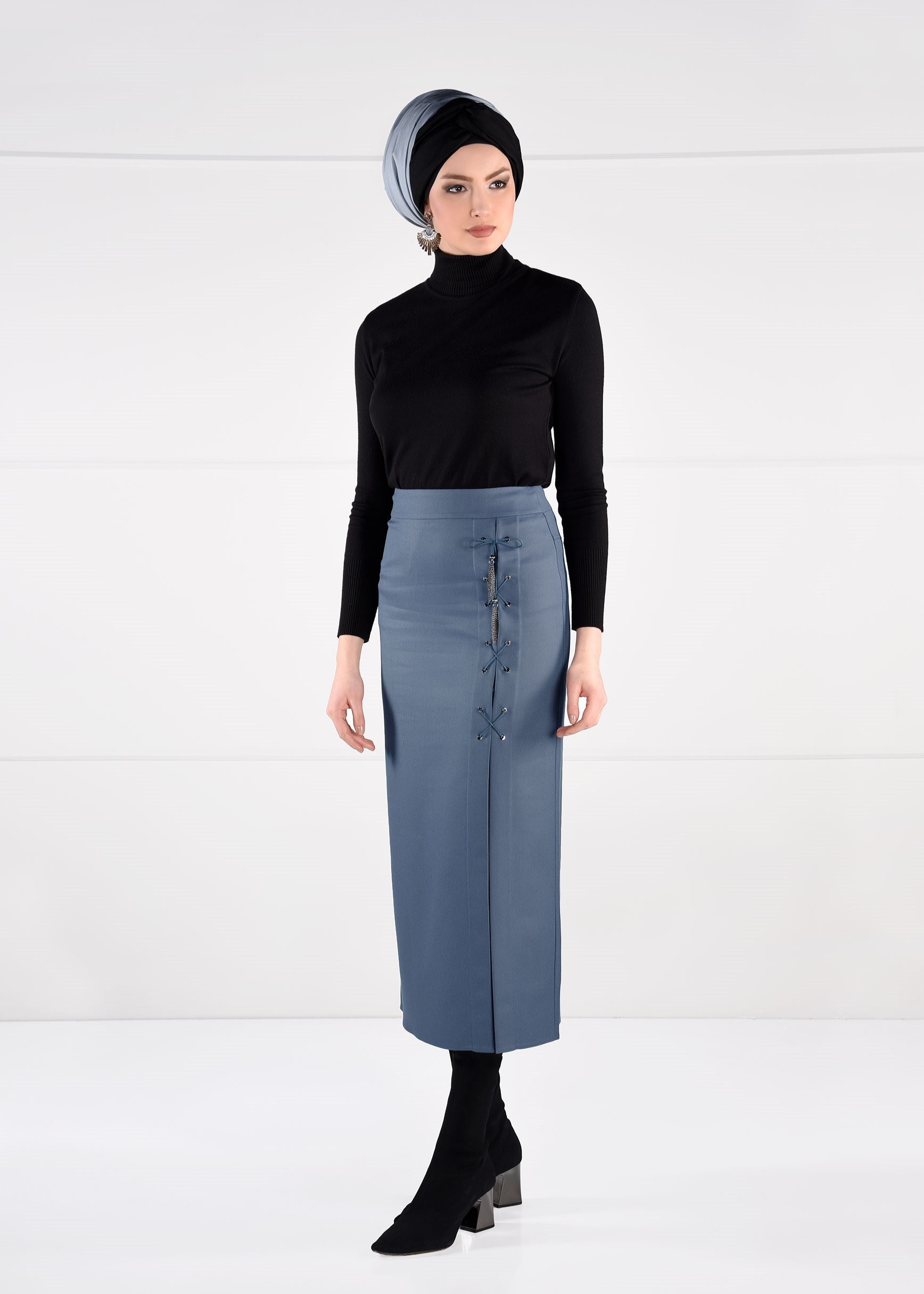 Tesettür giyim MAVİ KUŞ GÖZÜ BAĞCIKLI YÜKSEK BEL ETEK 6131