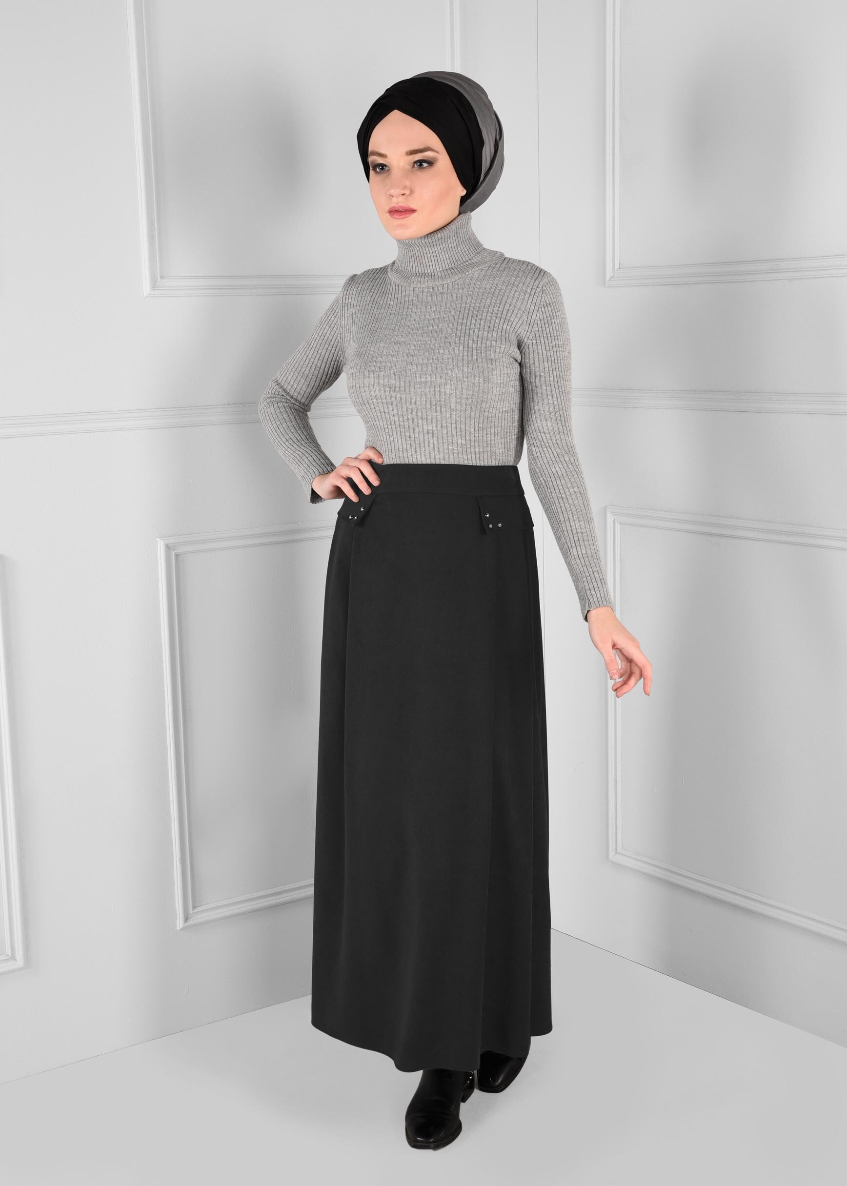 Tesettür giyim SİYAH ZIMBA DETAYLI KLOŞ SÜET ETEK 6134
