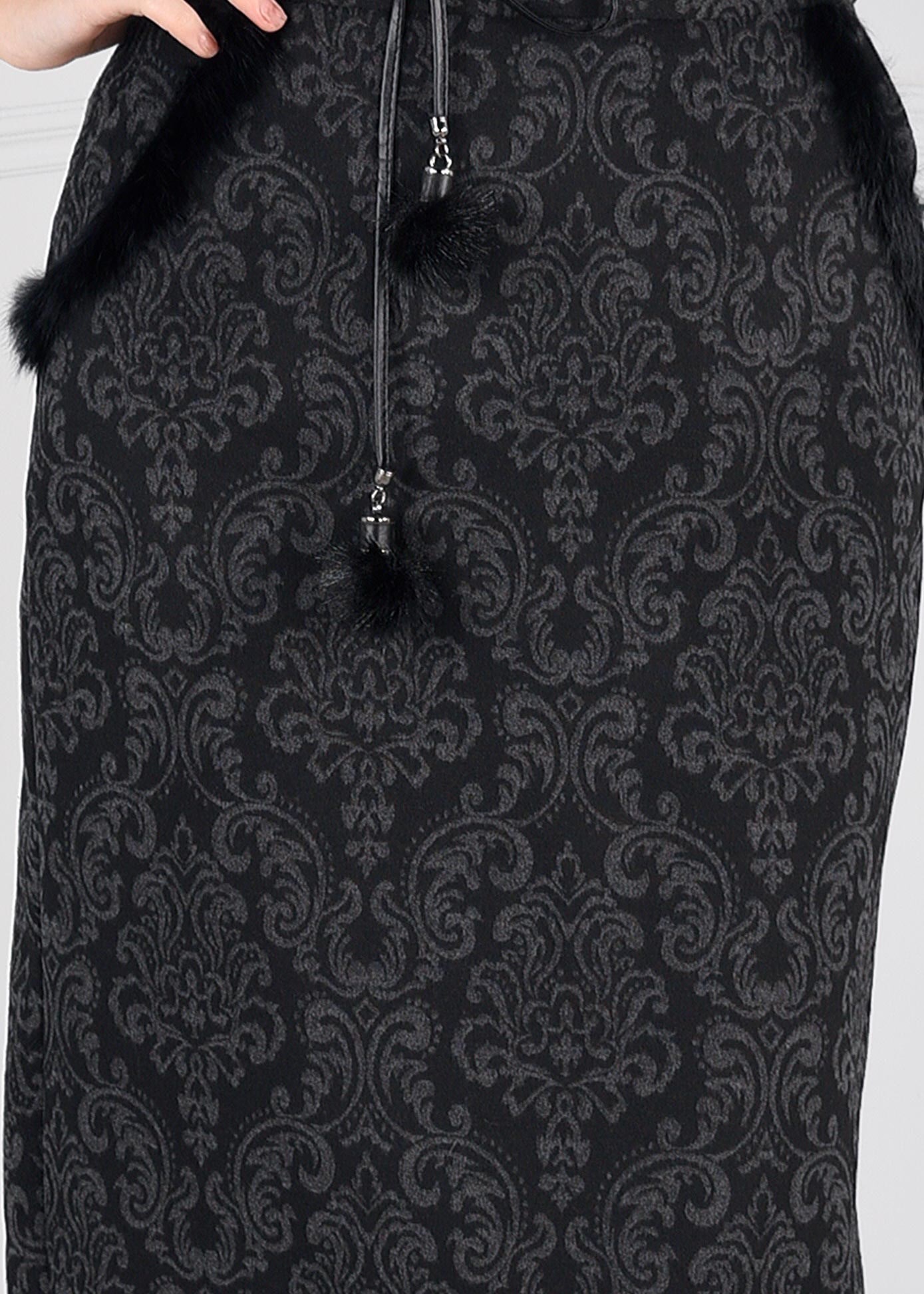 Tesettür giyim GRİ BELDEN BAĞCIK DETAYLI CEPLİ JAKARLI ETEK 6141