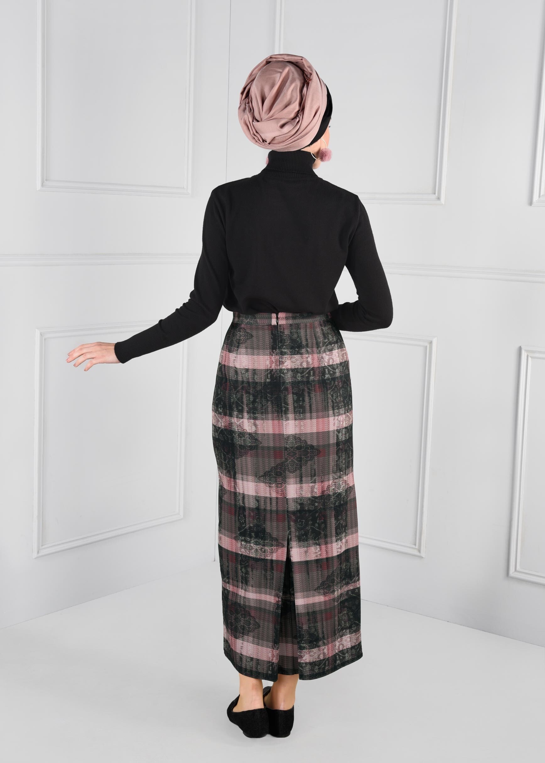 Tesettür giyim PUDRA DESENLİ GİZLİ YIRTMAÇLI YÜKSEK BEL ETEK 6136-1 