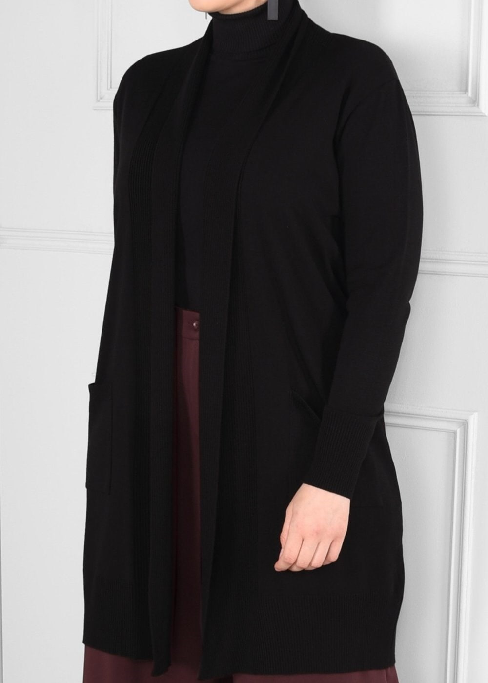 Tesettür giyim SİYAH CEPLİ DÜZ TRİKO HIRKA 2740