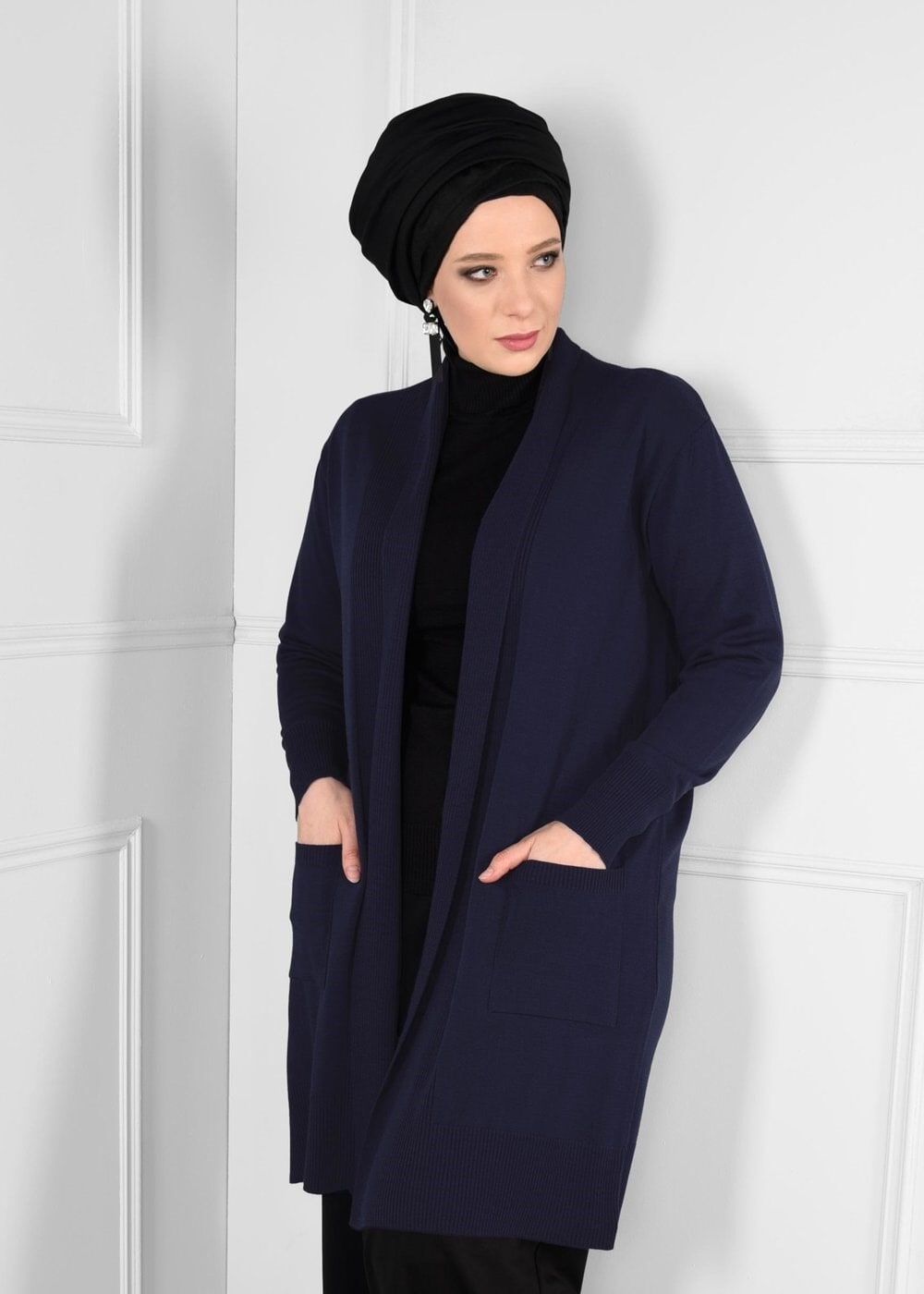 Tesettür giyim LACİVERT CEPLİ DÜZ TRİKO HIRKA 2740