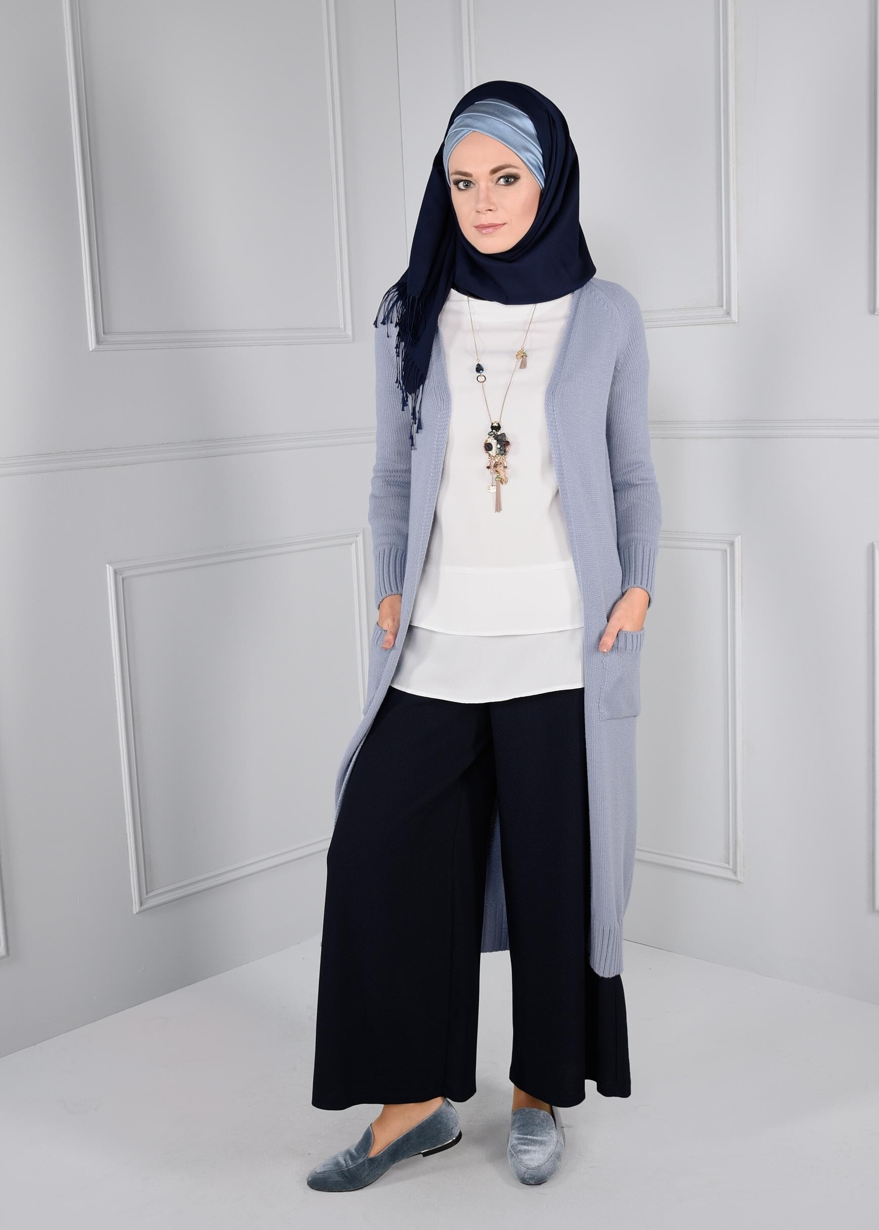 Tesettür giyim MAVİ CEPLİ TRİKO HIRKA 4583