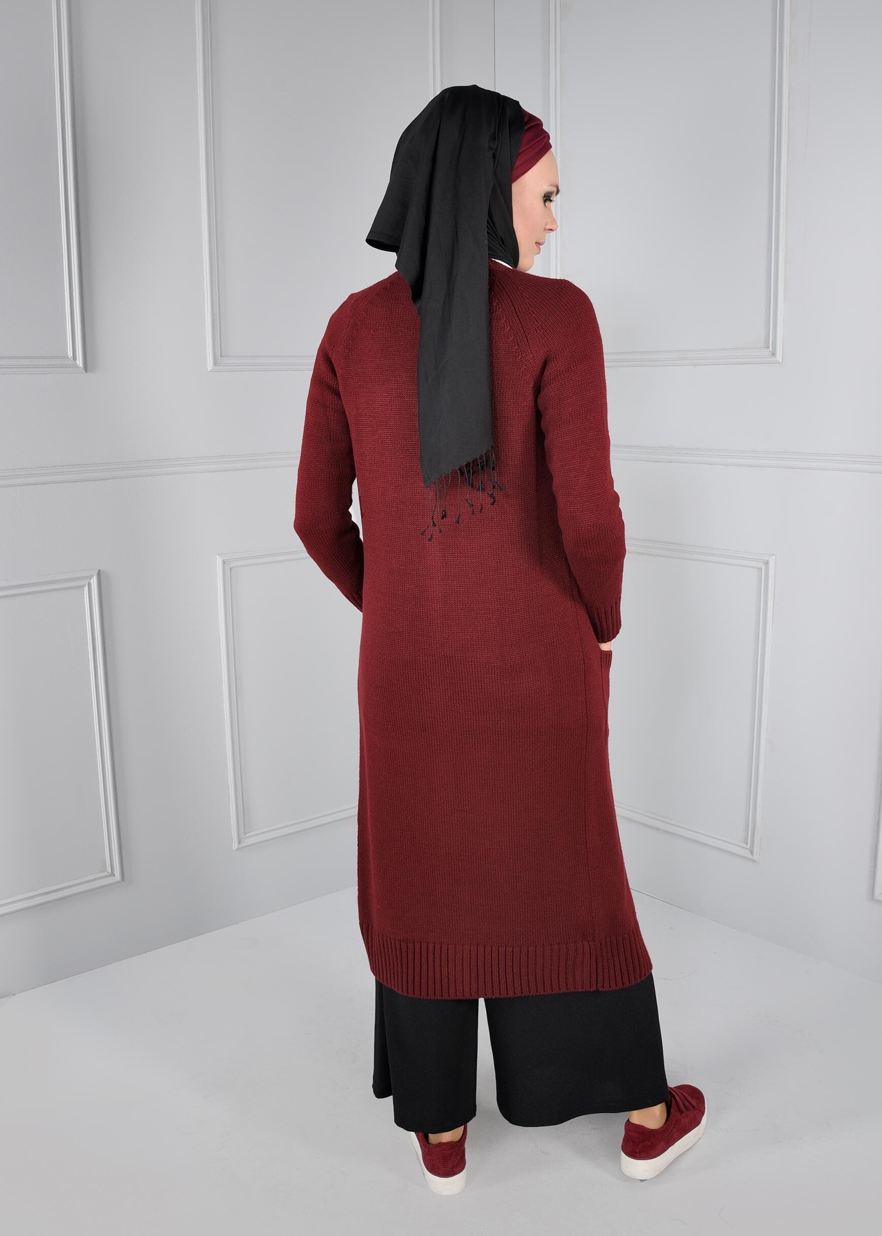 Tesettür giyim BORDO CEPLİ TRİKO HIRKA 4583