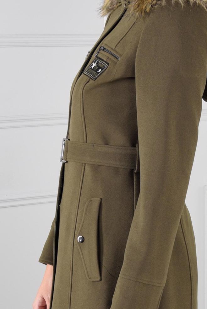 Tesettür giyim HAKİ ARMA DETAYLI KEMERLİ KAPÜŞONLU KABAN 9638  - ALVİNA