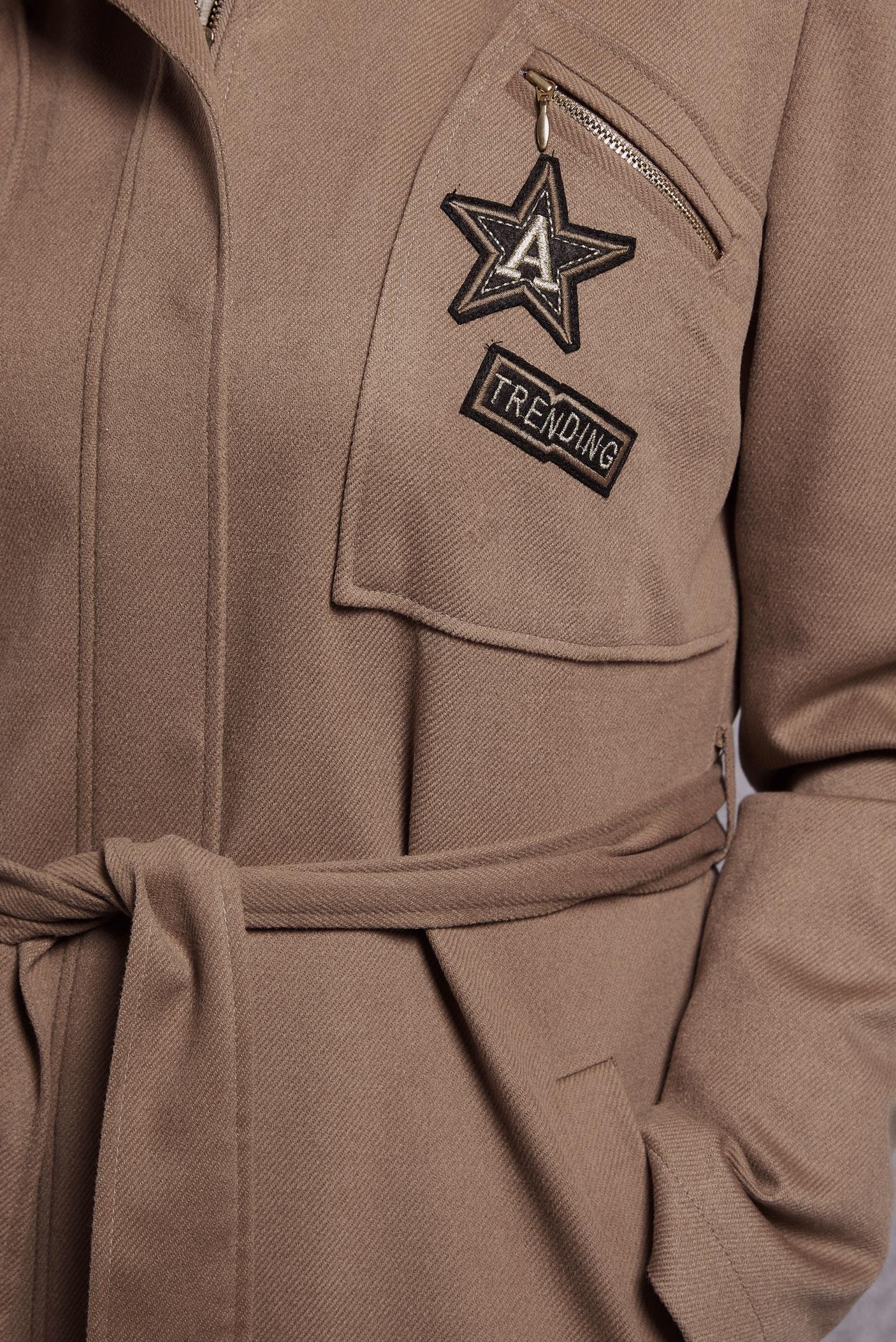 Tesettür giyim BEJ KUŞAKLI CEPLİ KAPÜŞONLU KABAN 9643