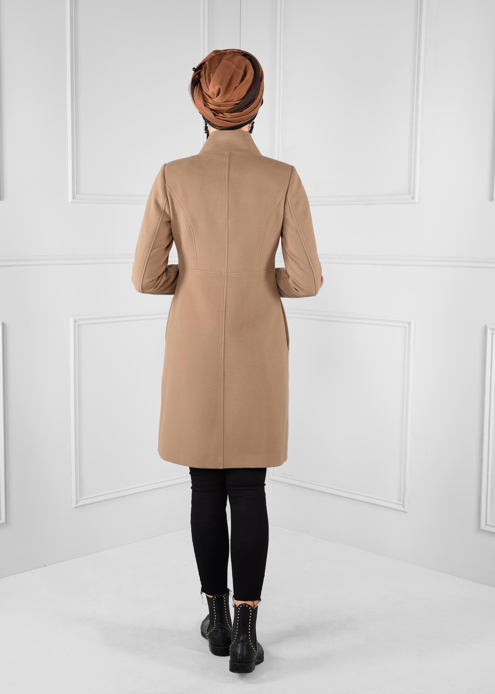 Tesettür giyim KAHVE BALIKÇI YAKA KAŞE KABAN 9687