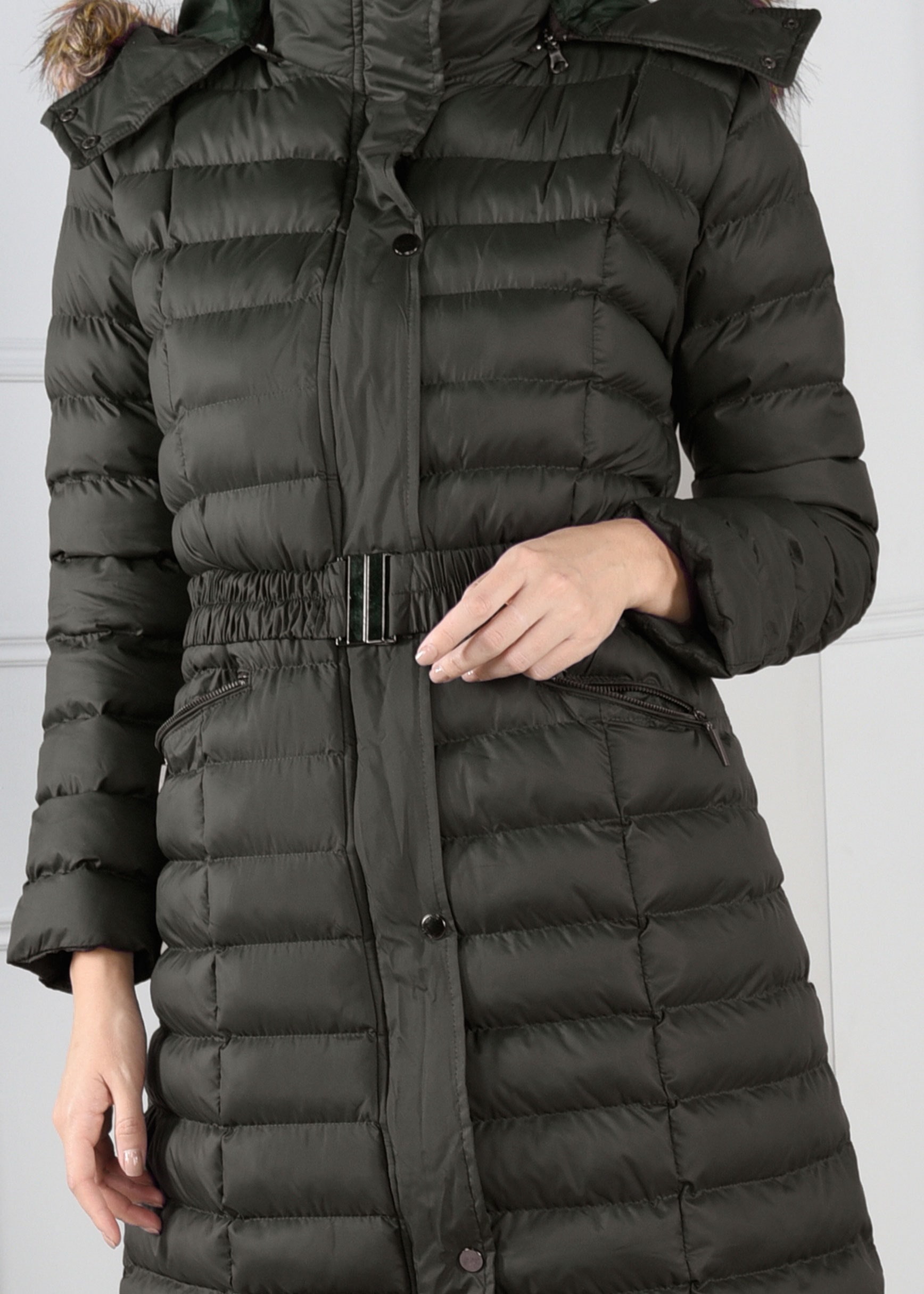 Tesettür giyim YEŞİL CEPLERİ FERMUARLI KAPÜŞONU PELUŞ KABAN 9711