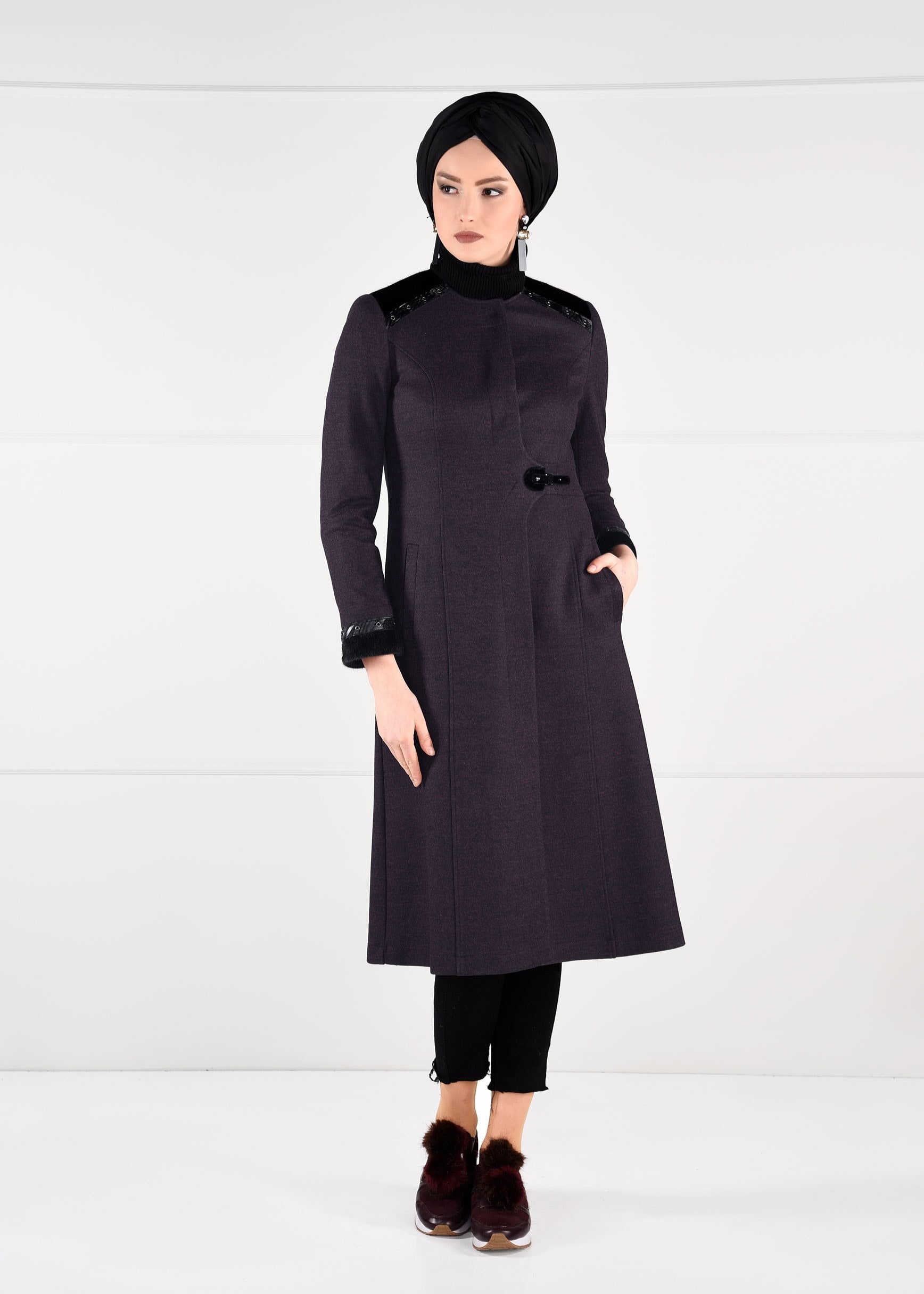 Tesettür giyim MÜRDÜM BİSİKLET YAKA KABAN 9736