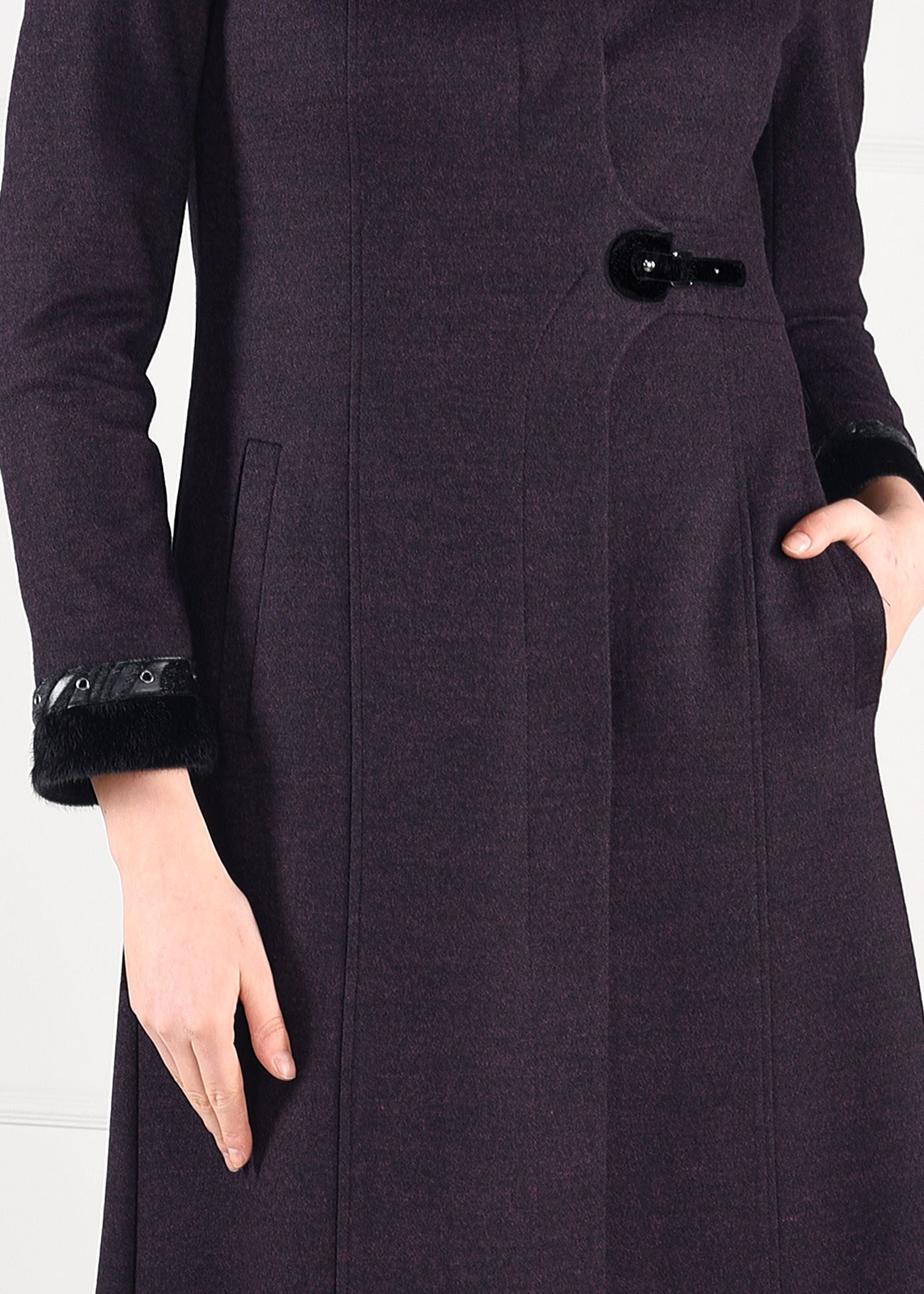 Tesettür giyim MÜRDÜM BİSİKLET YAKA KABAN 9736