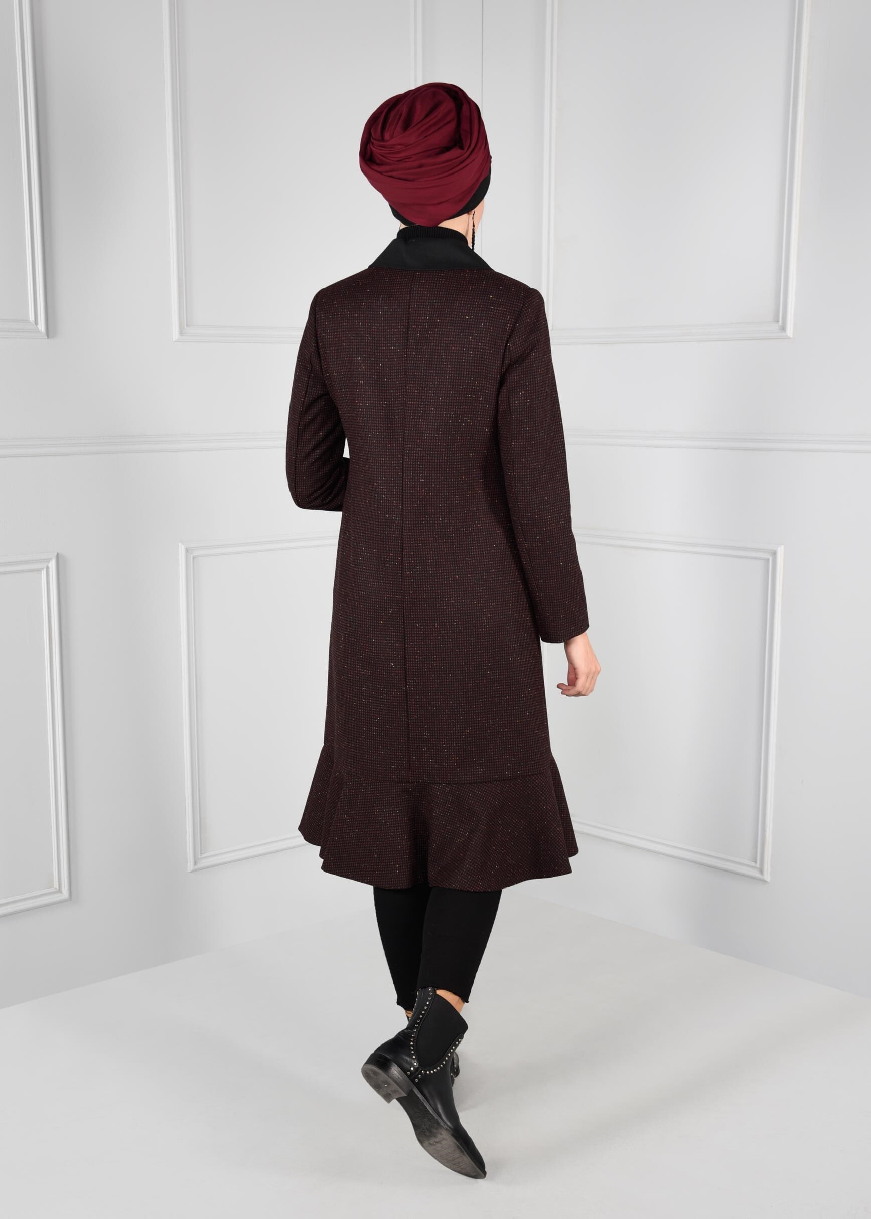 Tesettür giyim BORDO VOLANLI SİVRİ YAKA KABAN 9743