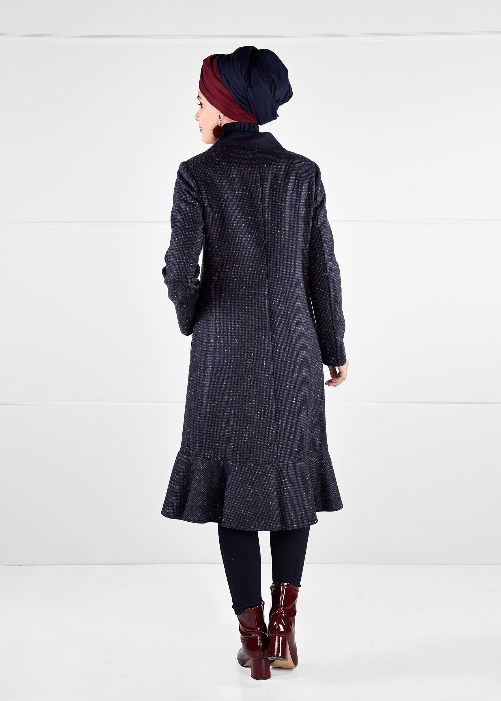 Tesettür giyim LACİVERT VOLANLI SİVRİ YAKA KABAN 9743