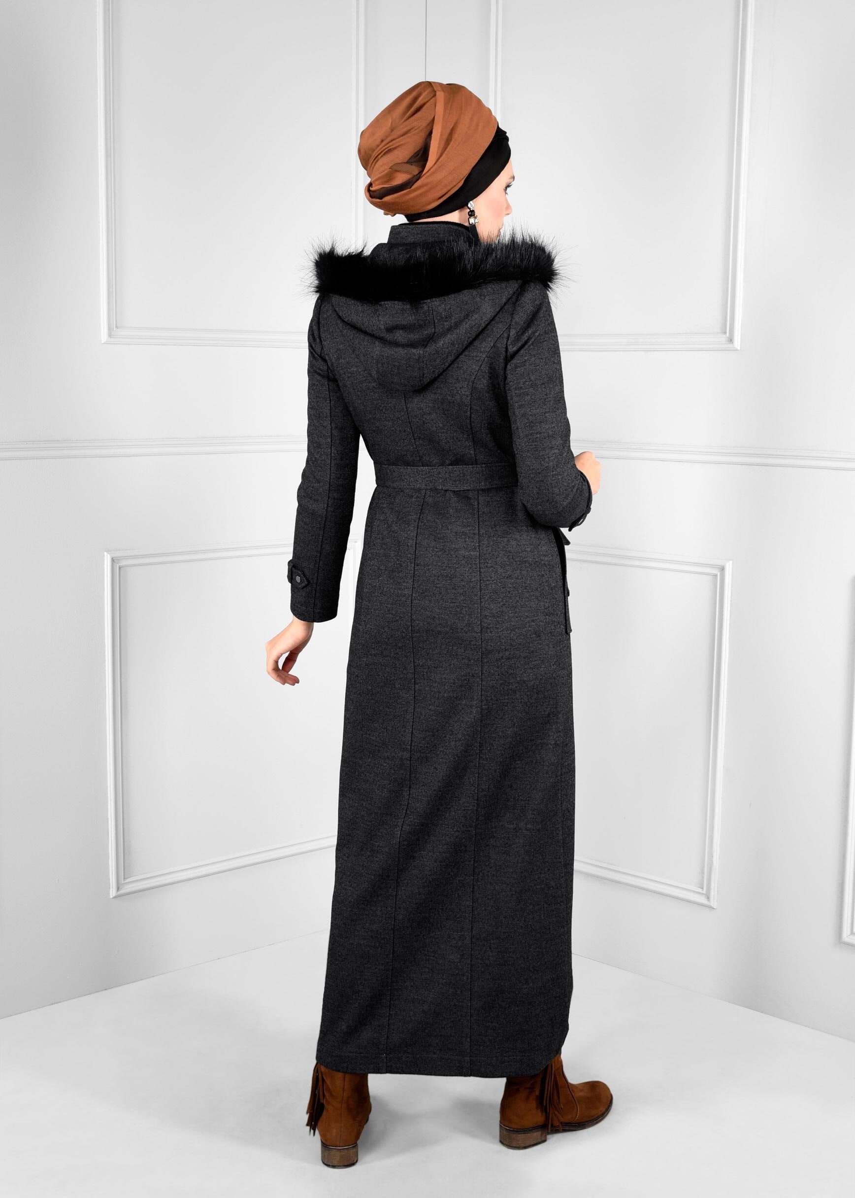 Tesettür giyim GRİ KUŞAKLI KAPÜŞONLU MANTO 9719