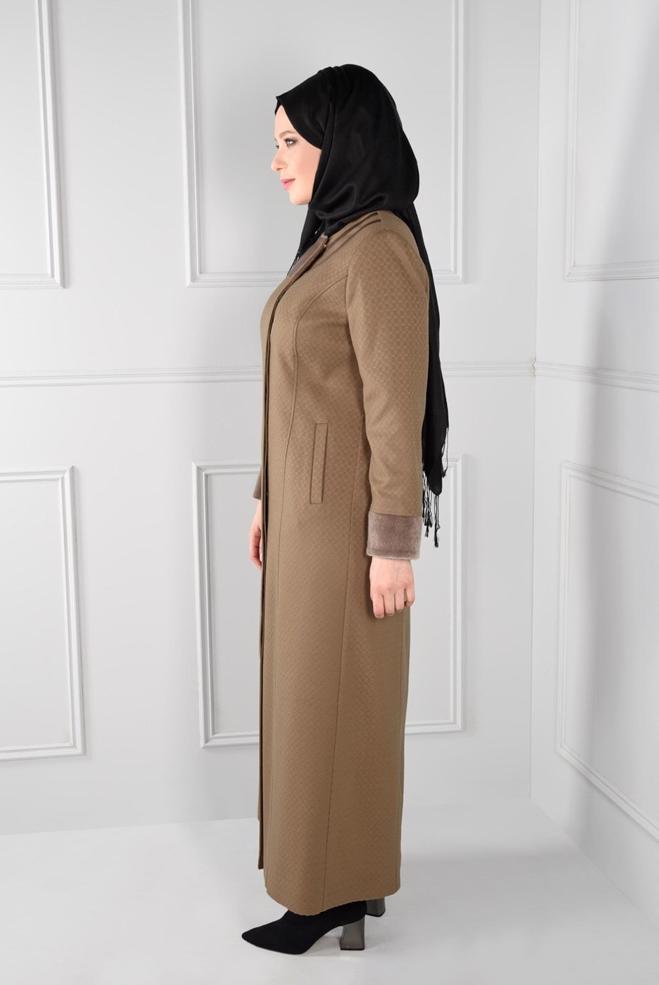 Hijab clothing BROWN FAUX-FUR DETAILED TWILLED OVERCOAT WITH POCKETS  9724  - ALVİNA