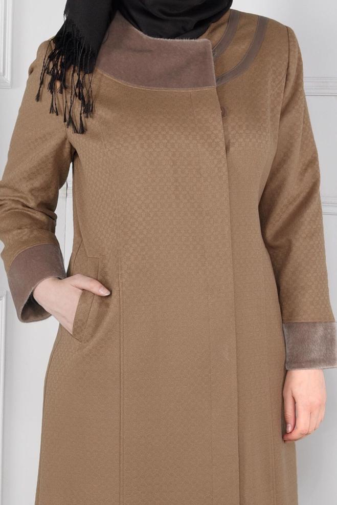 Hijab clothing BROWN FAUX-FUR DETAILED TWILLED OVERCOAT WITH POCKETS  9724  - ALVİNA