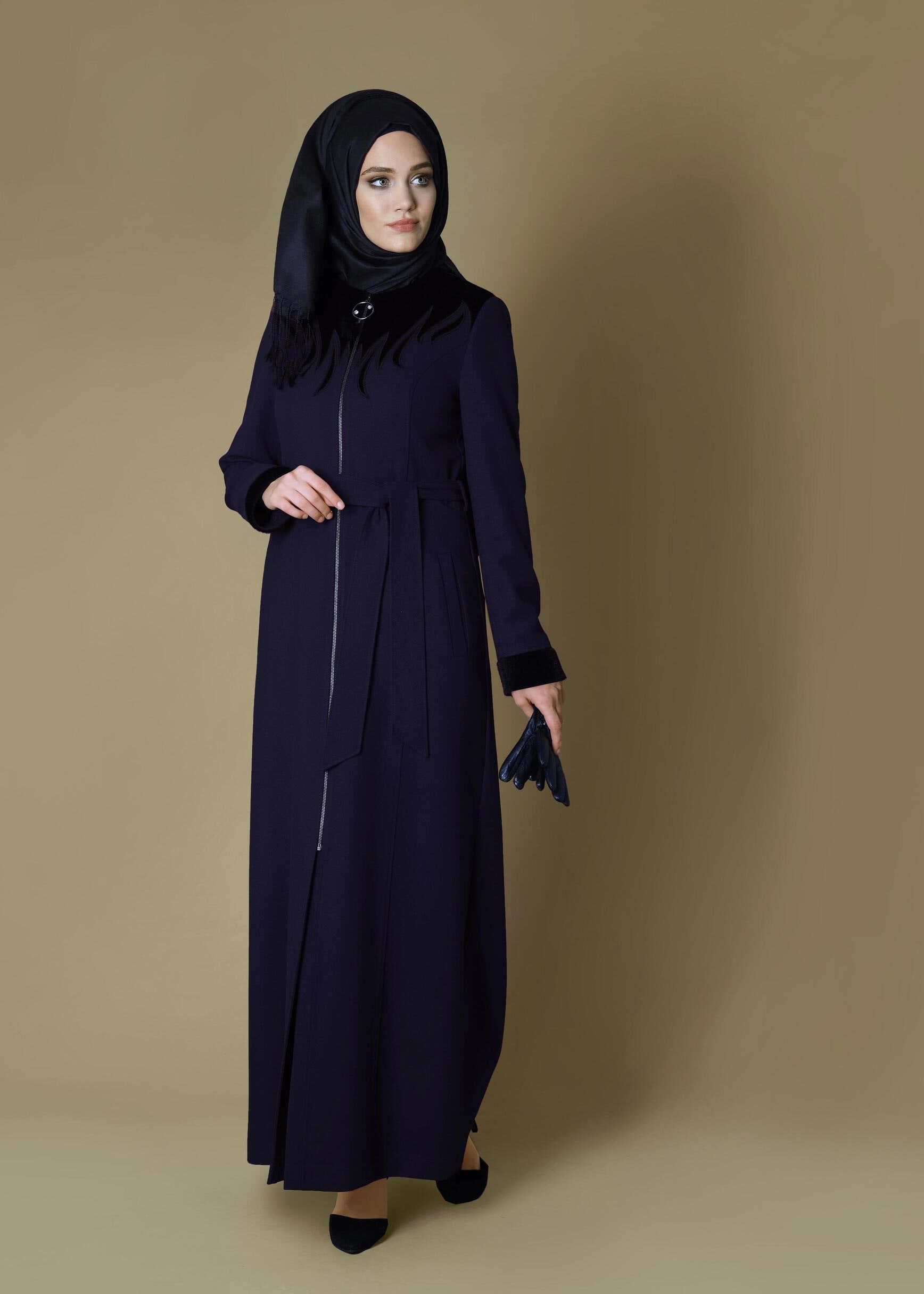 Tesettür giyim LACİVERT KUŞAKLI FERMUARLI MANTO 9725