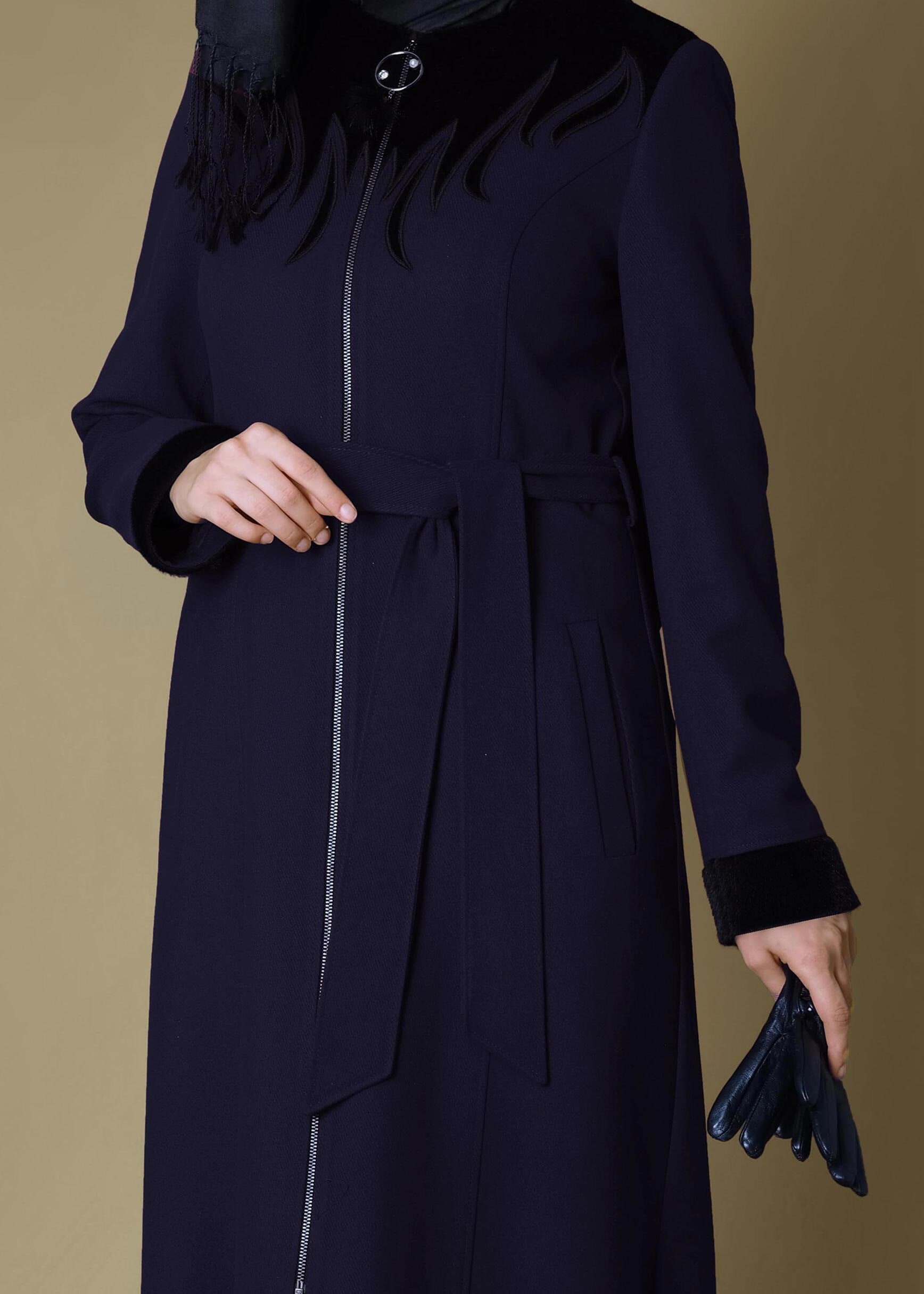 Tesettür giyim LACİVERT KUŞAKLI FERMUARLI MANTO 9725