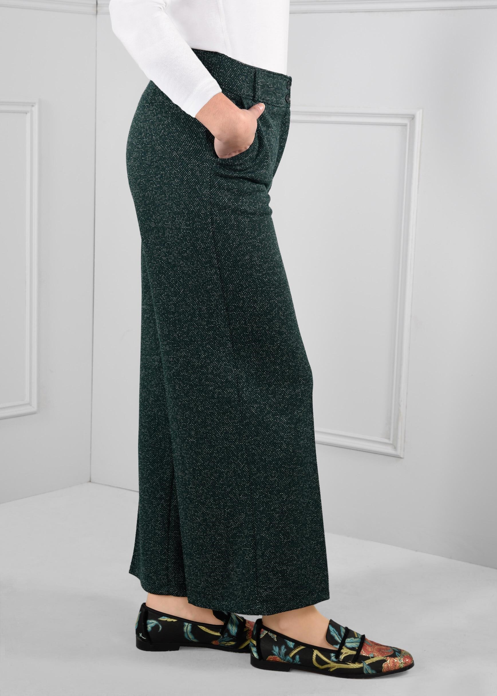 Tesettür giyim YEŞİL DÜĞMELİ GENİŞ PAÇA KUMAŞ PANTOLON 7222