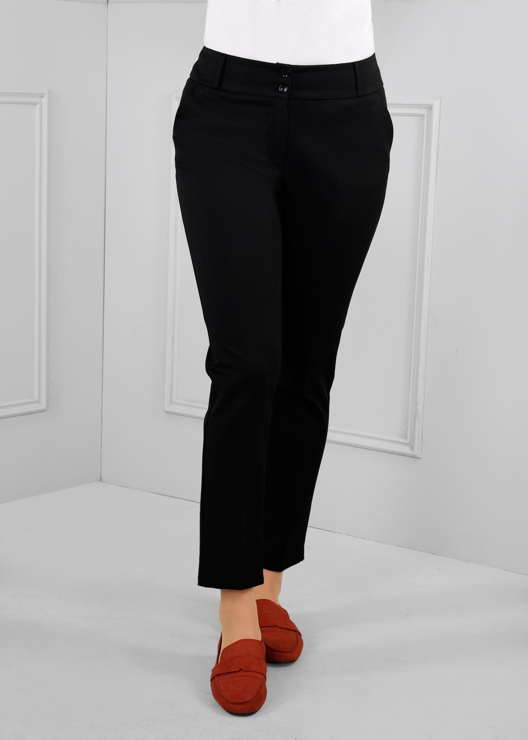 Tesettür giyim SİYAH DÜĞMELİ ARA BEL KUMAŞ PANTOLON 7224