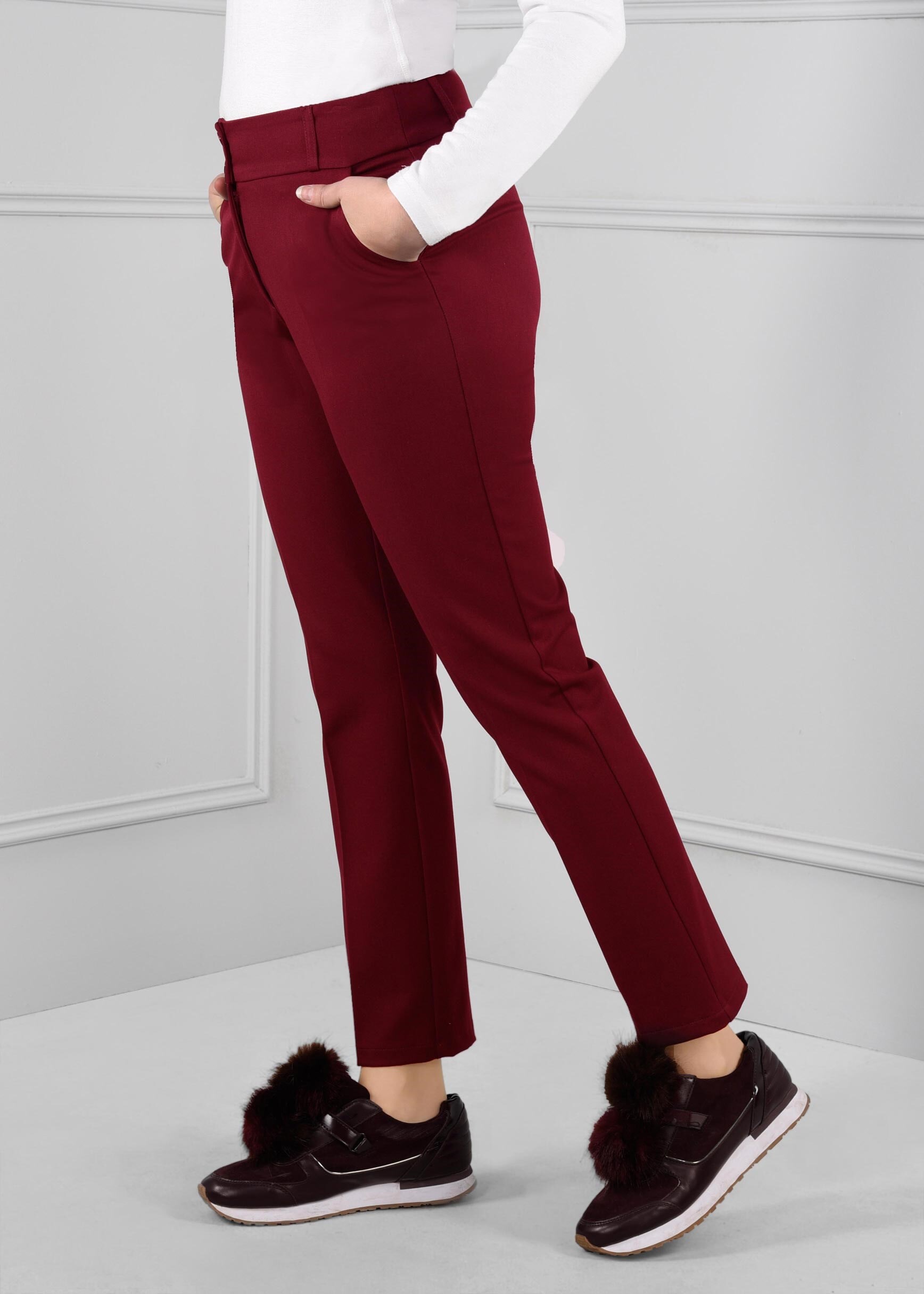 Tesettür giyim BORDO DÜĞMELİ ARA BEL KUMAŞ PANTOLON 7224