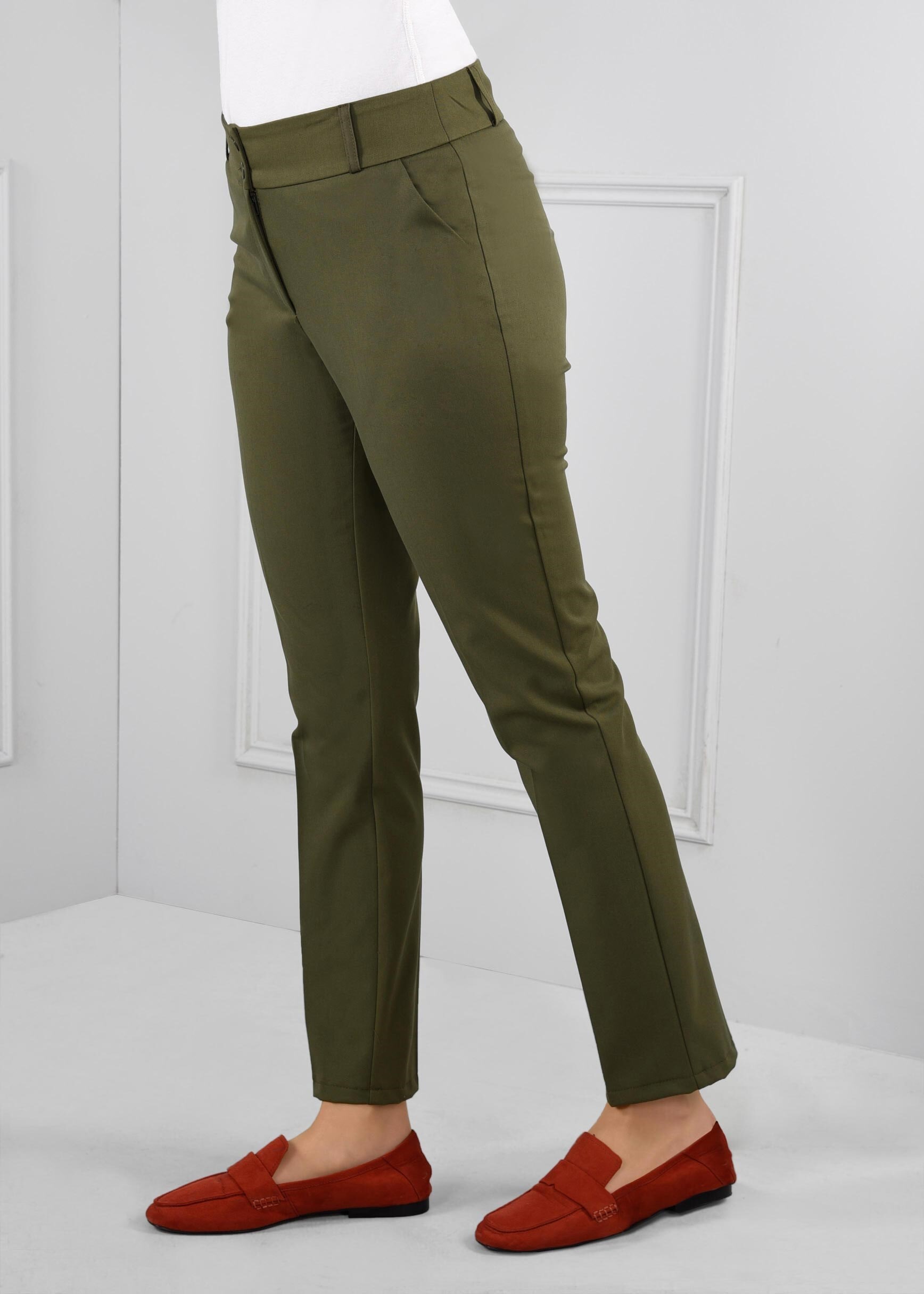 Tesettür giyim HAKİ DÜĞMELİ ARA BEL KUMAŞ PANTOLON 7224